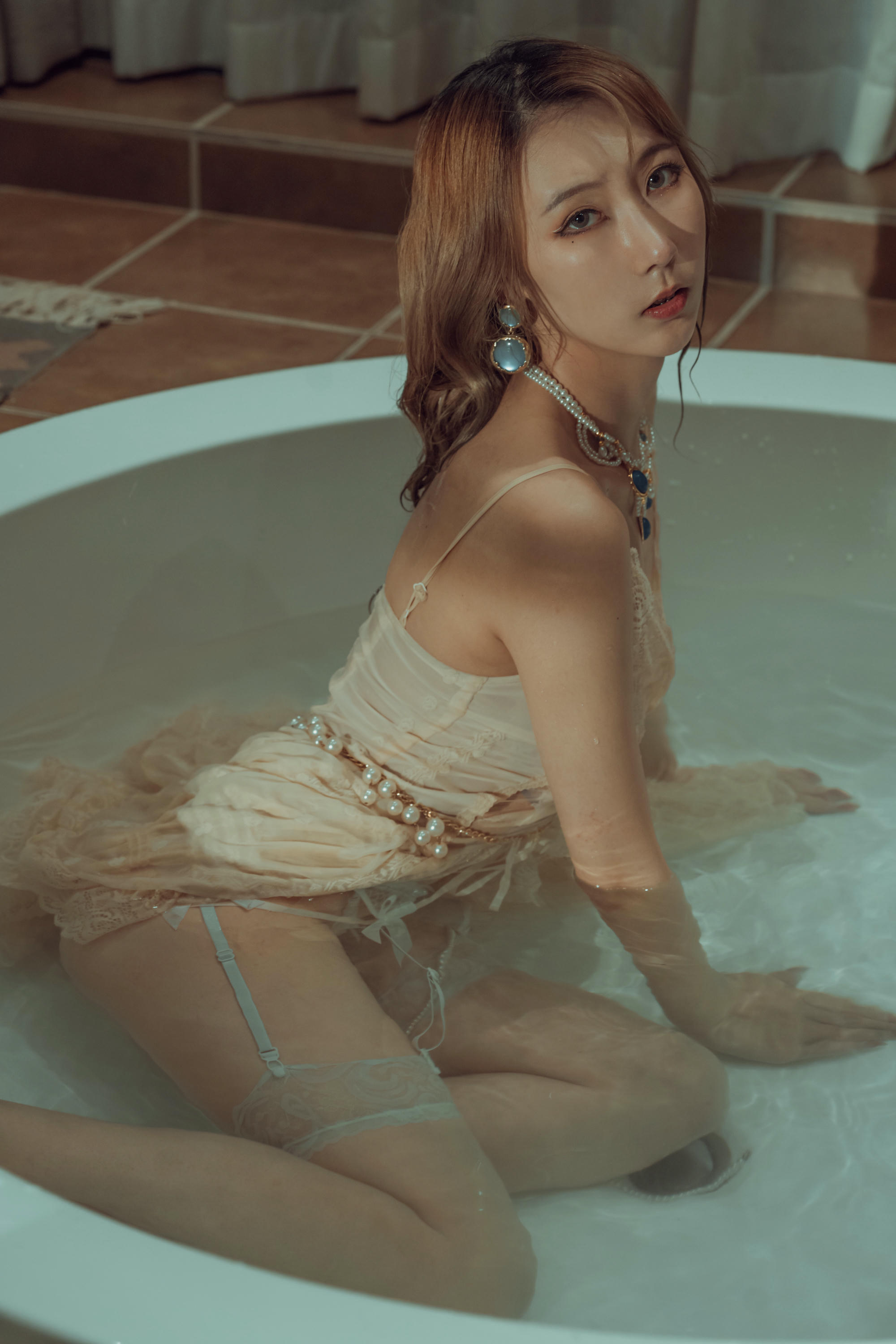 云溪溪 NO.017 奶桃 双人百合 [61P-595MB]_第3集