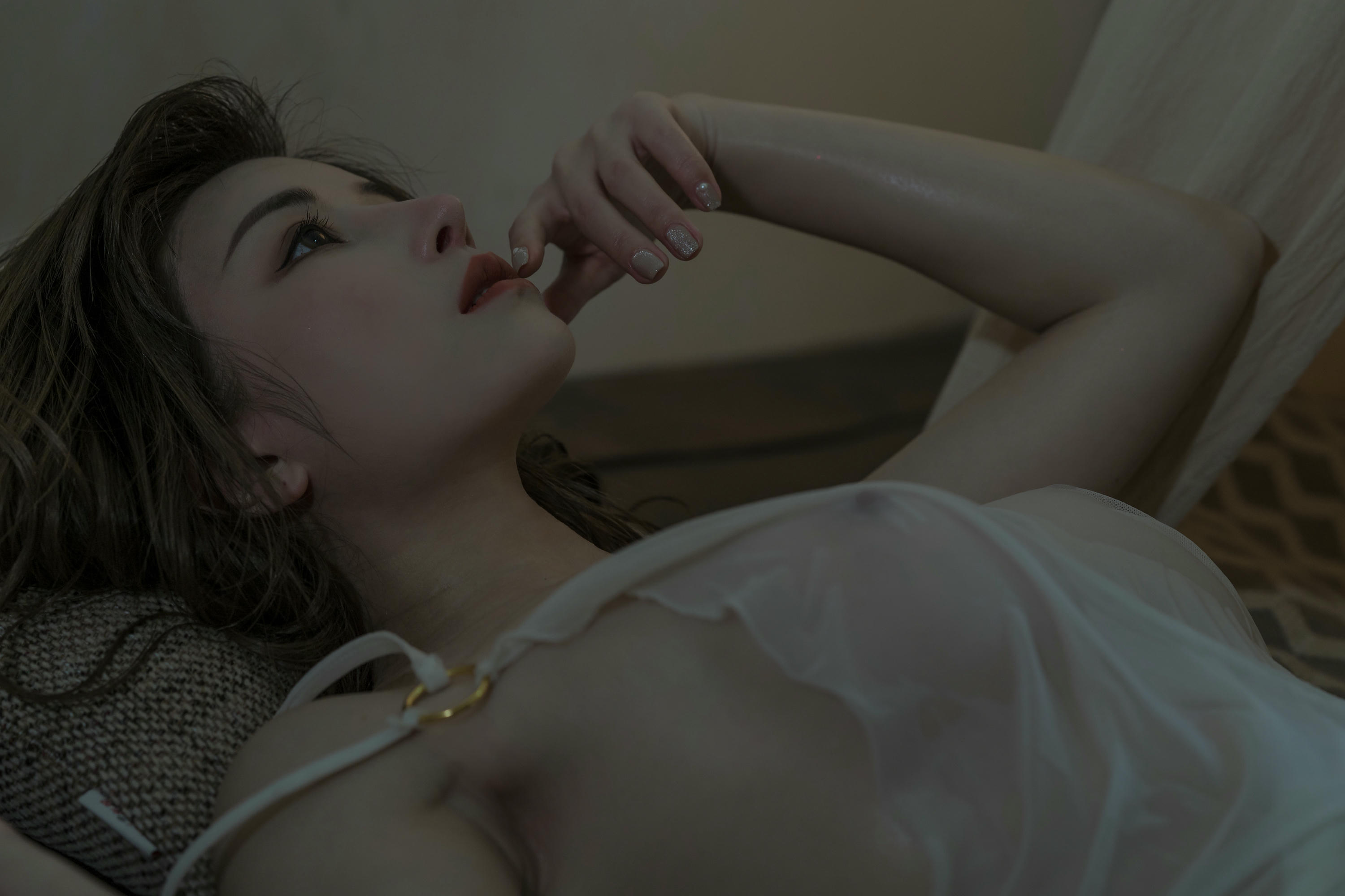 云溪溪 NO.020 神明少女 [43P 405MB]_第1集