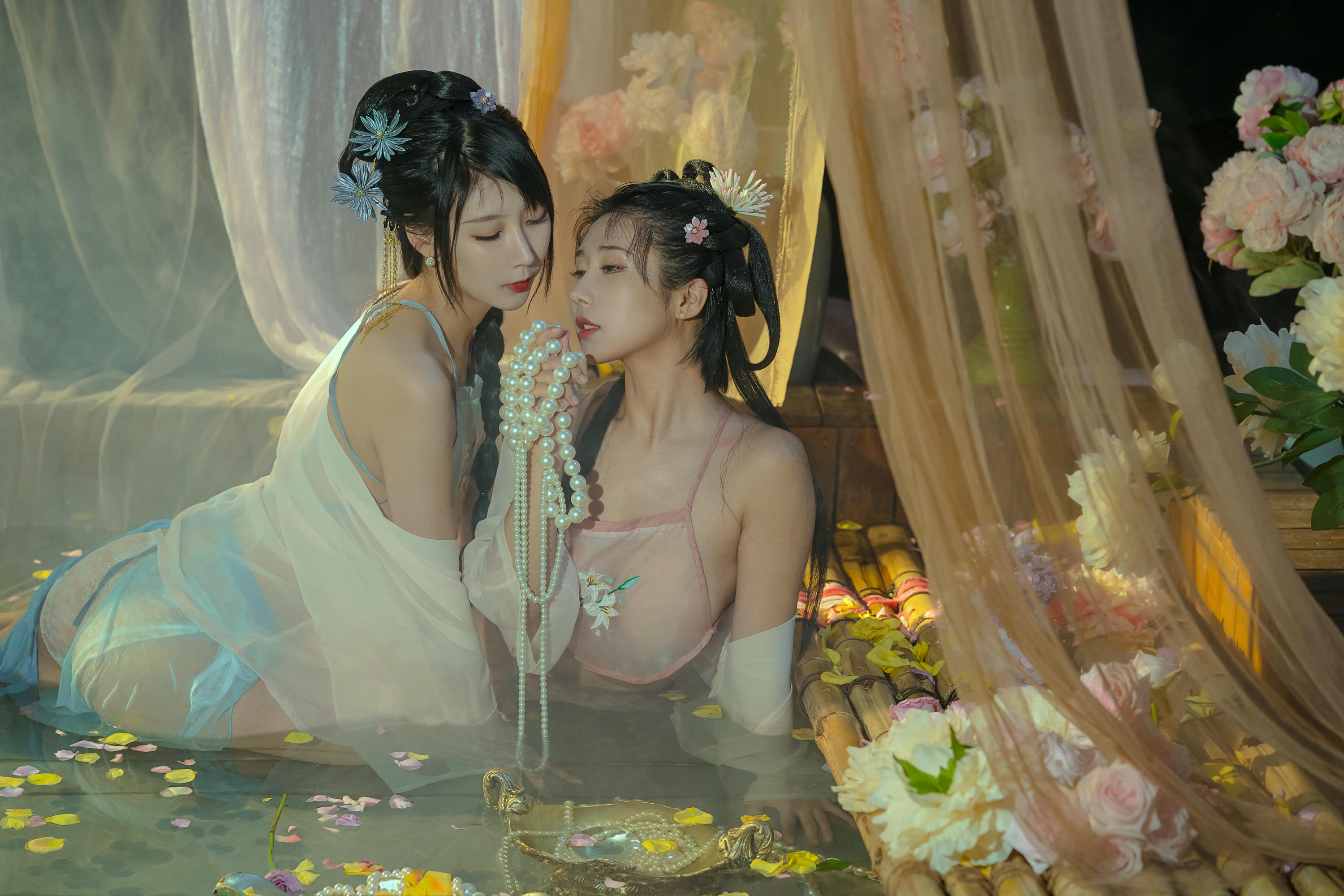 云溪溪 NO.025 奶桃桃 水池 [42P1V-1.38GB]_第1集