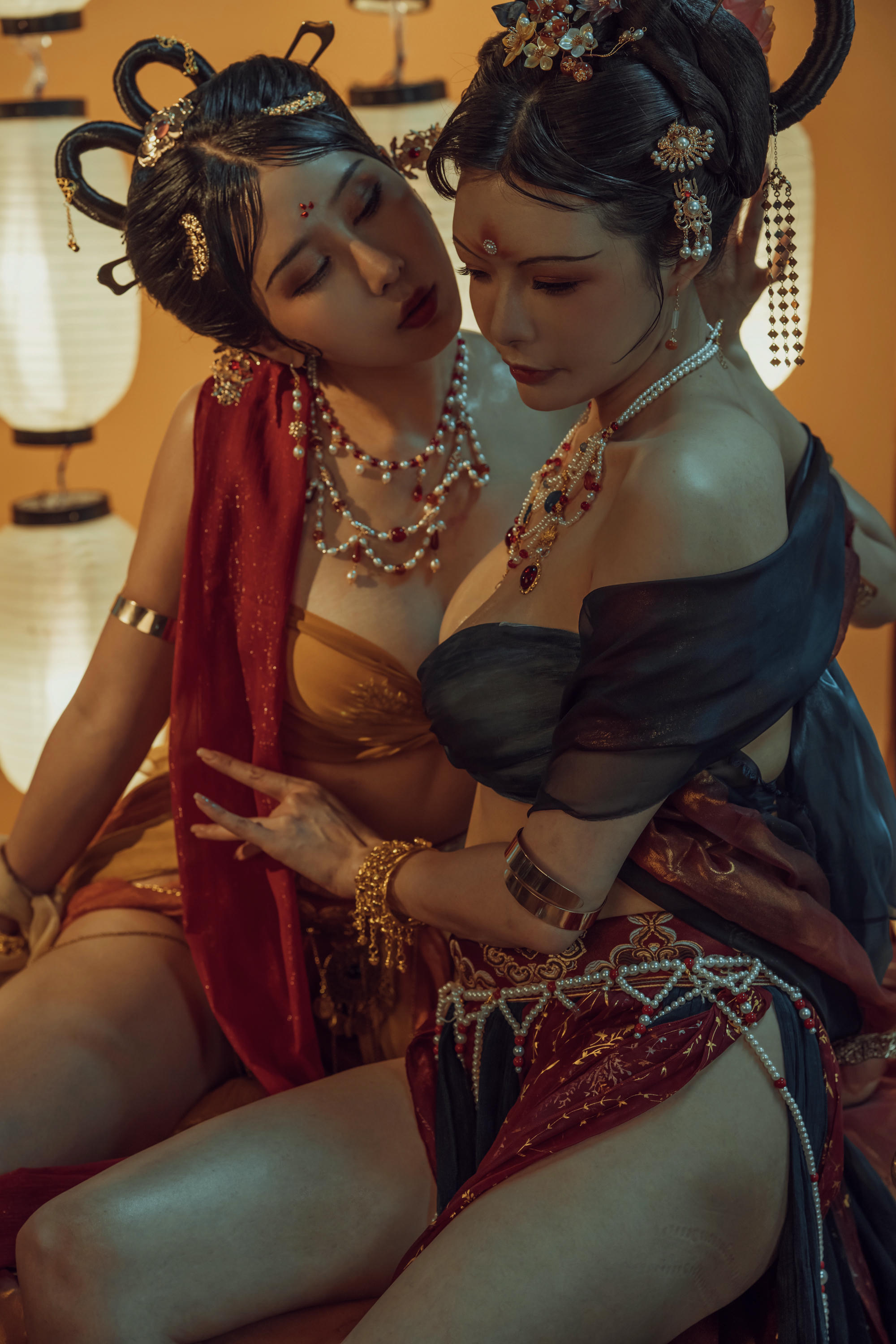 云溪溪 NO.027 火锅味的奶桃桃&秋和柯基 红尘梦 [40P1V 701MB]_第2集