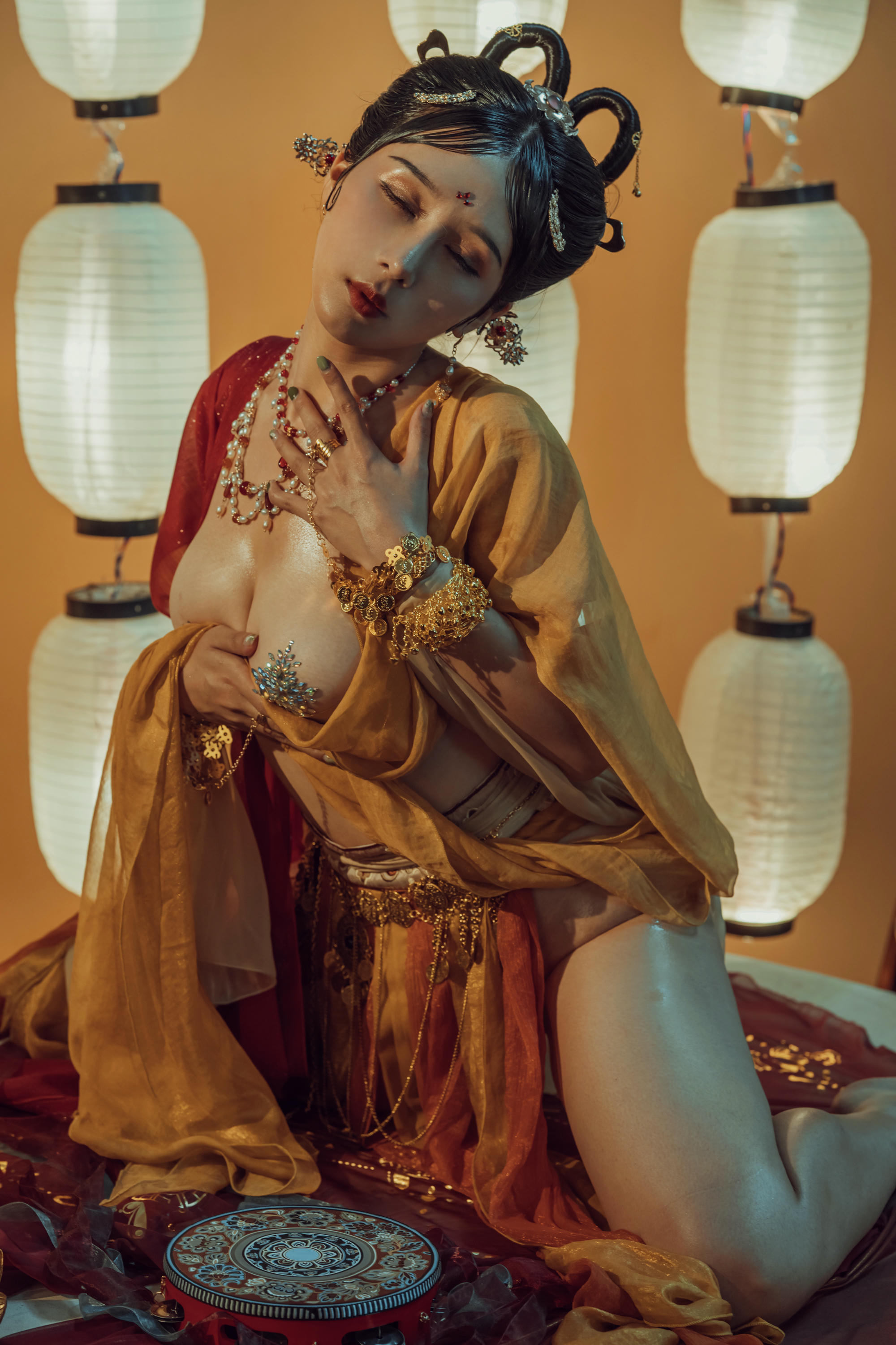 云溪溪 NO.027 火锅味的奶桃桃&秋和柯基 红尘梦 [40P1V 701MB]_第2集