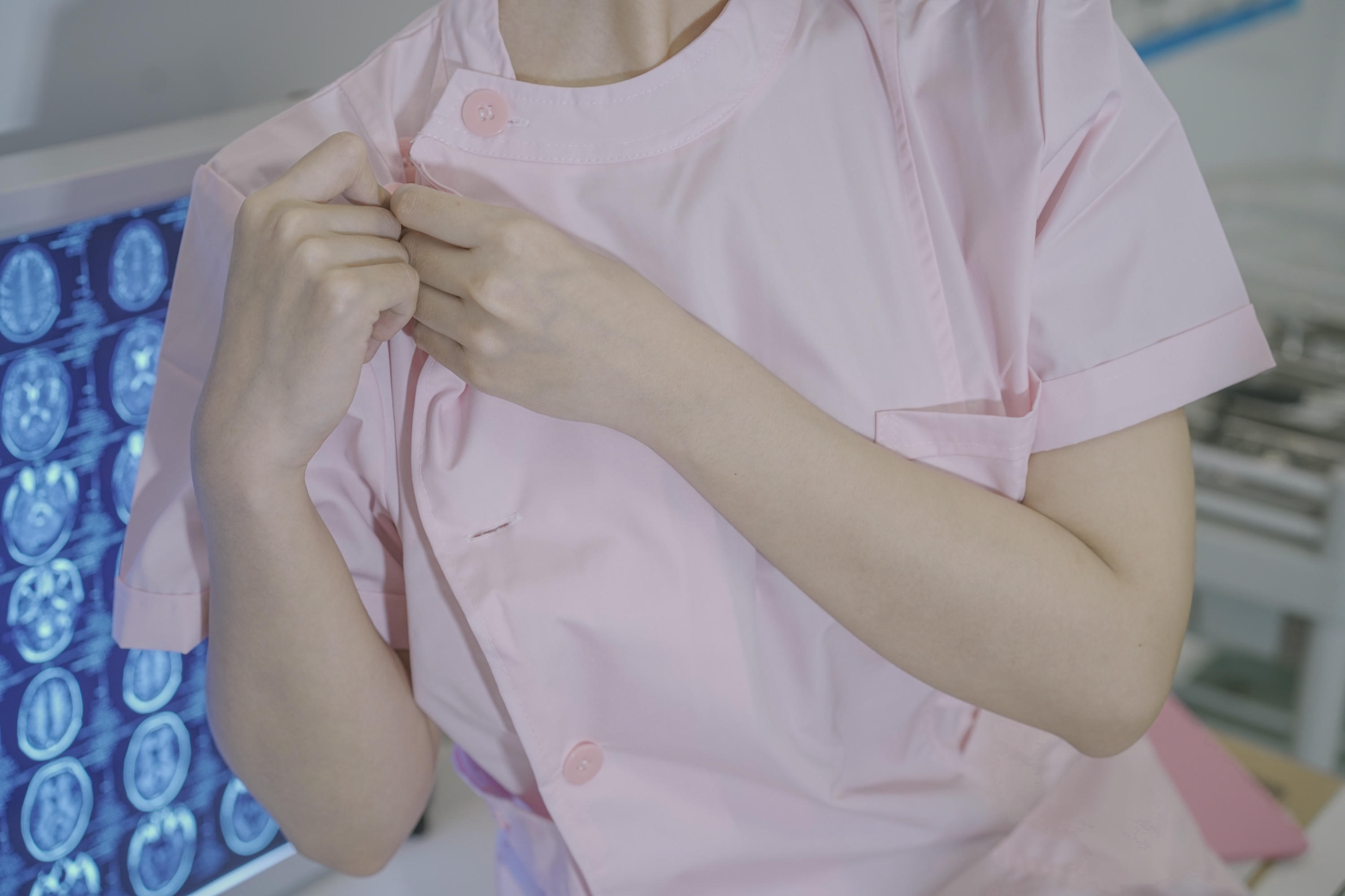 云溪溪 NO.034 &奶桃桃 N47医护 [80P+1V 1.20GB]_第1集