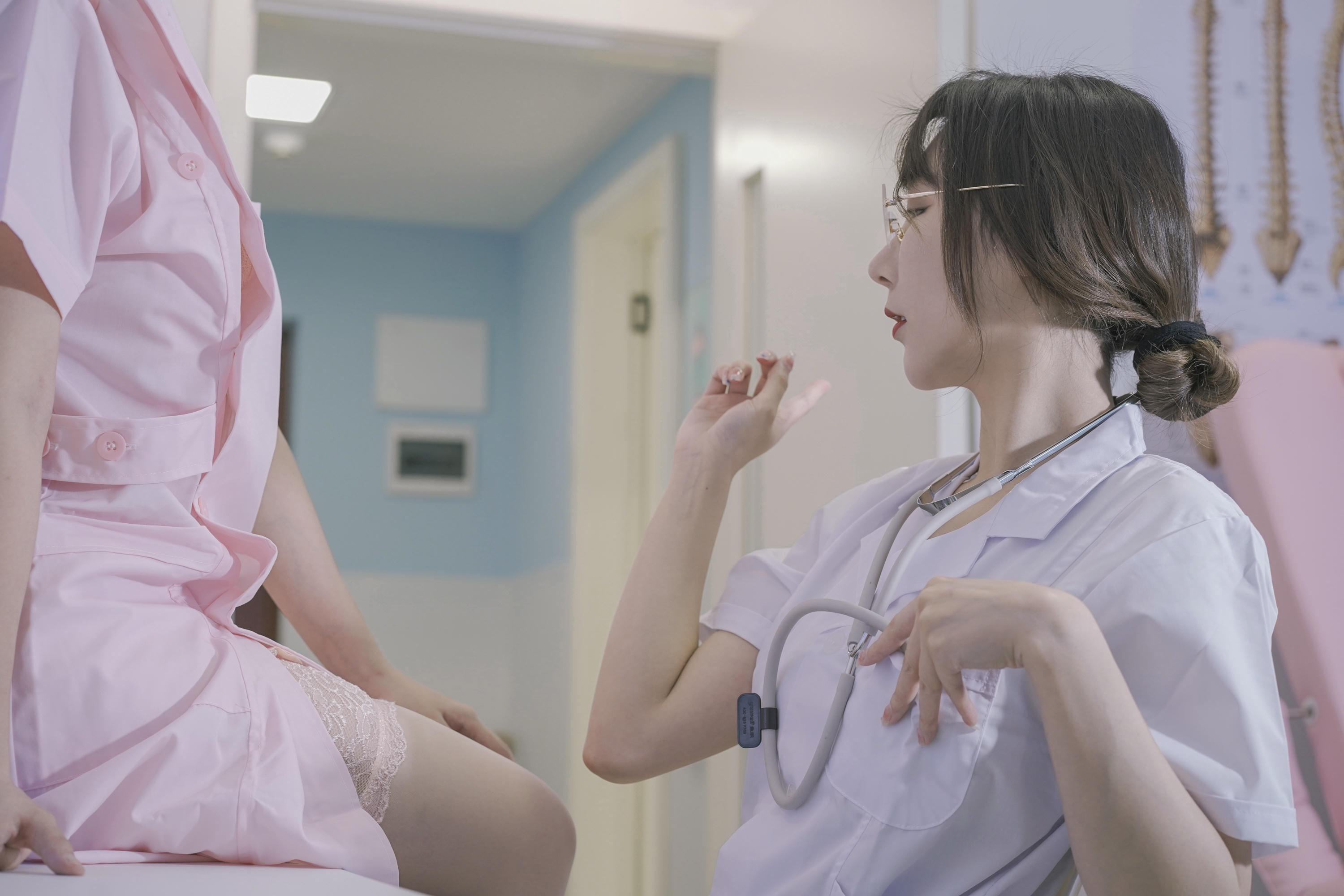 云溪溪 NO.034 &奶桃桃 N47医护 [80P+1V 1.20GB]_第2集