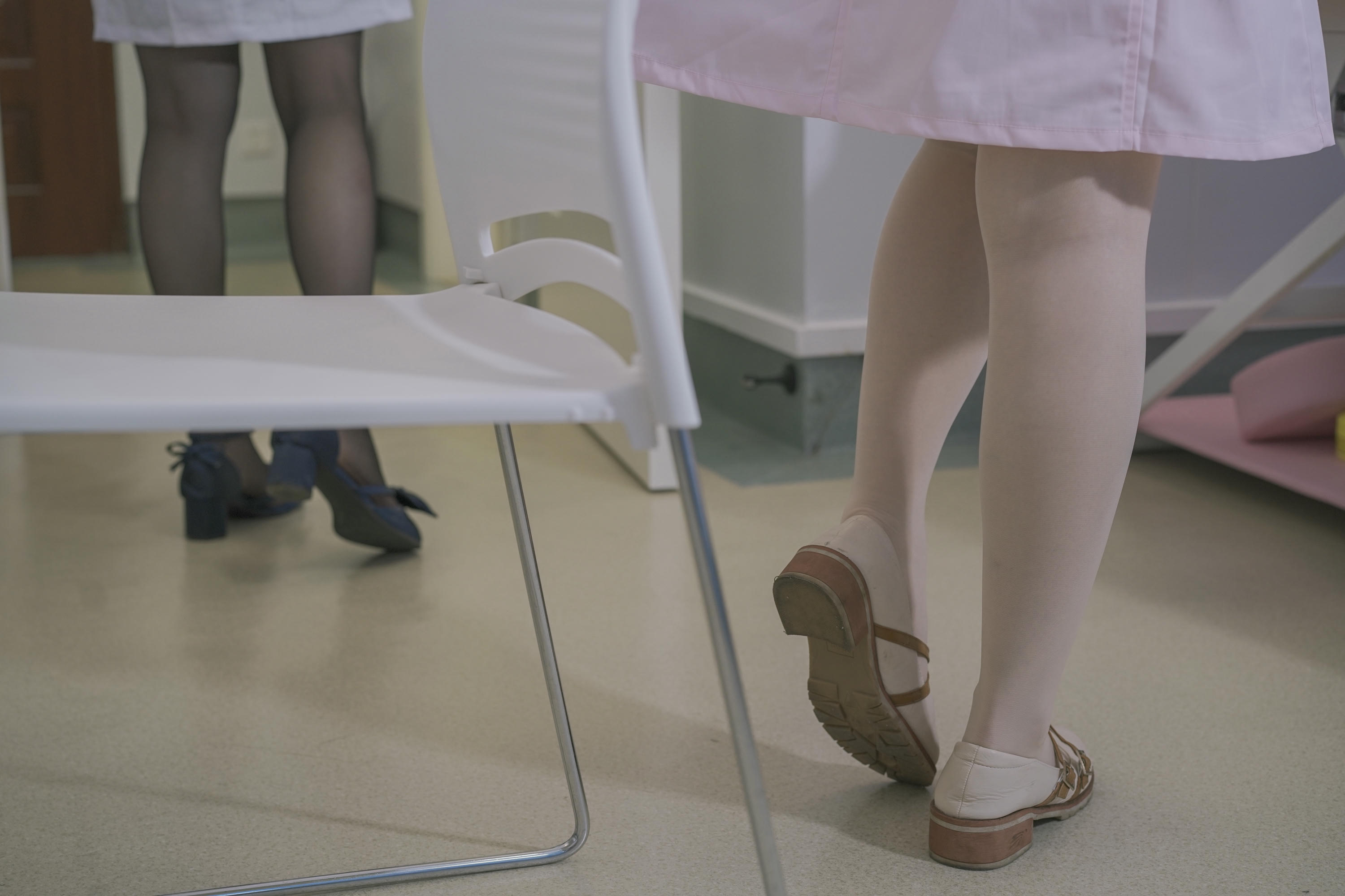 云溪溪 NO.034 &奶桃桃 N47医护 [80P+1V 1.20GB]_第2集