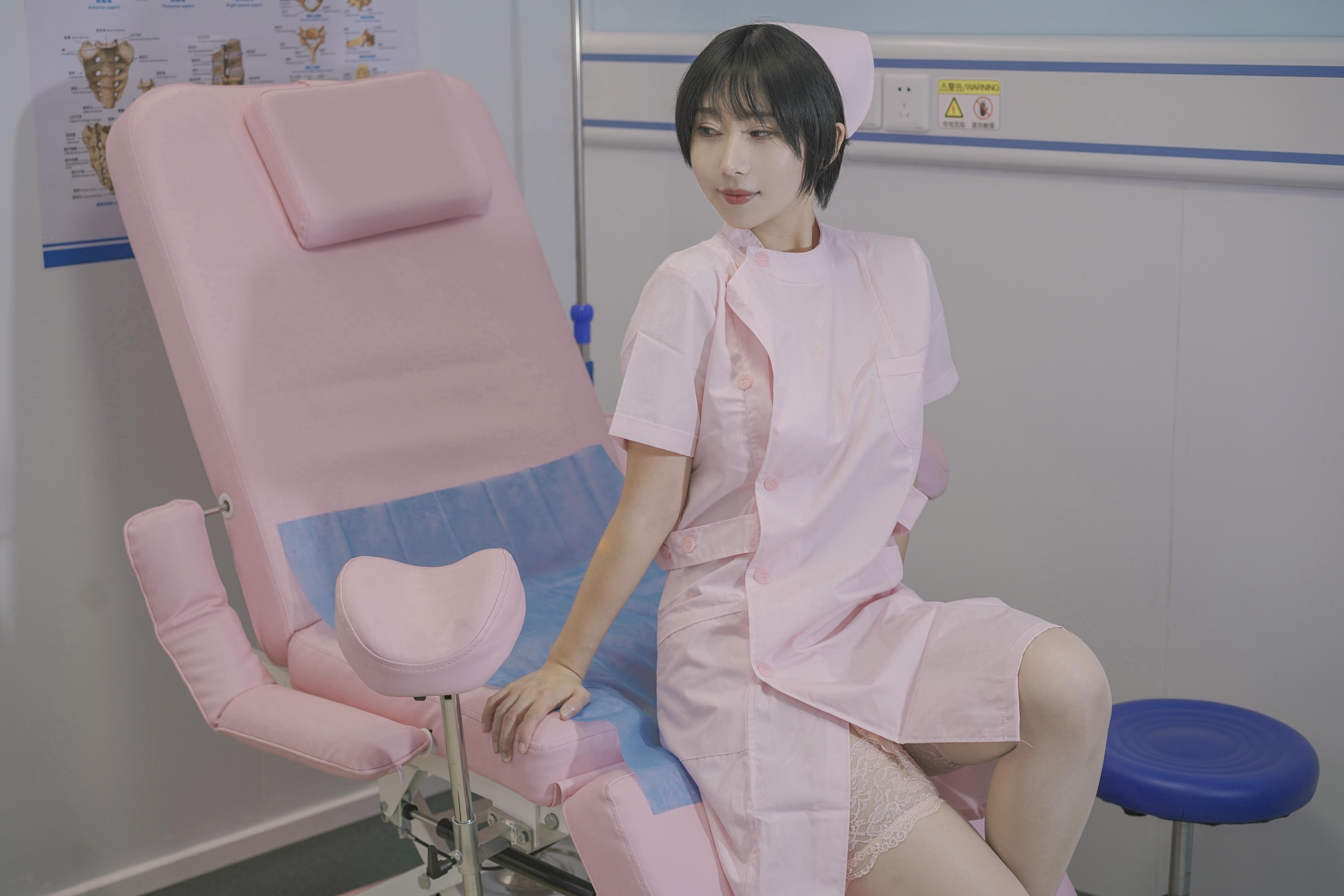 云溪溪 NO.034 &奶桃桃 N47医护 [80P+1V 1.20GB]_第2集