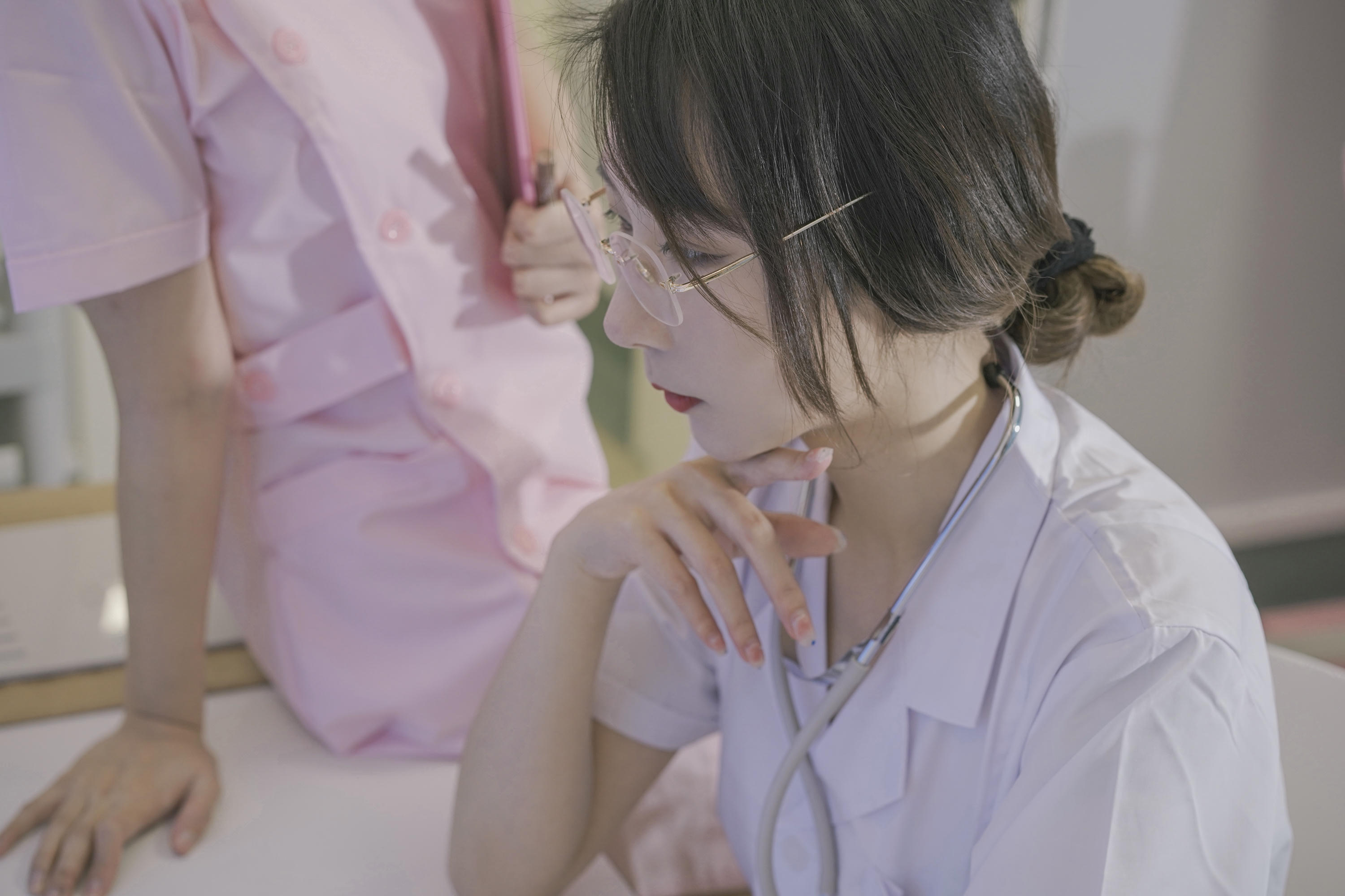 云溪溪 NO.034 &奶桃桃 N47医护 [80P+1V 1.20GB]_第1集