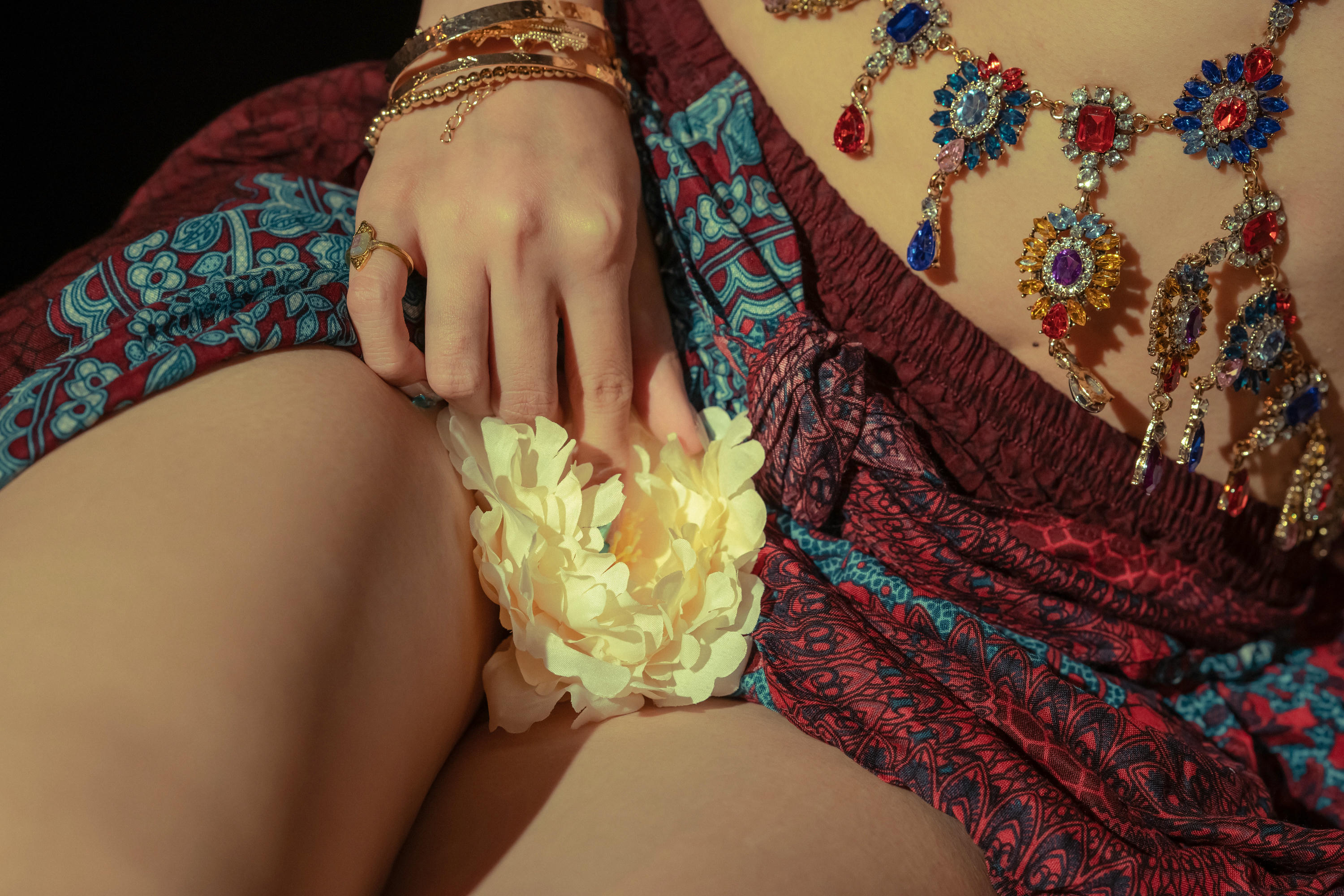 云溪溪 NO.042 奶桃 Topaz黄宝石 [40P 486MB]_第2集