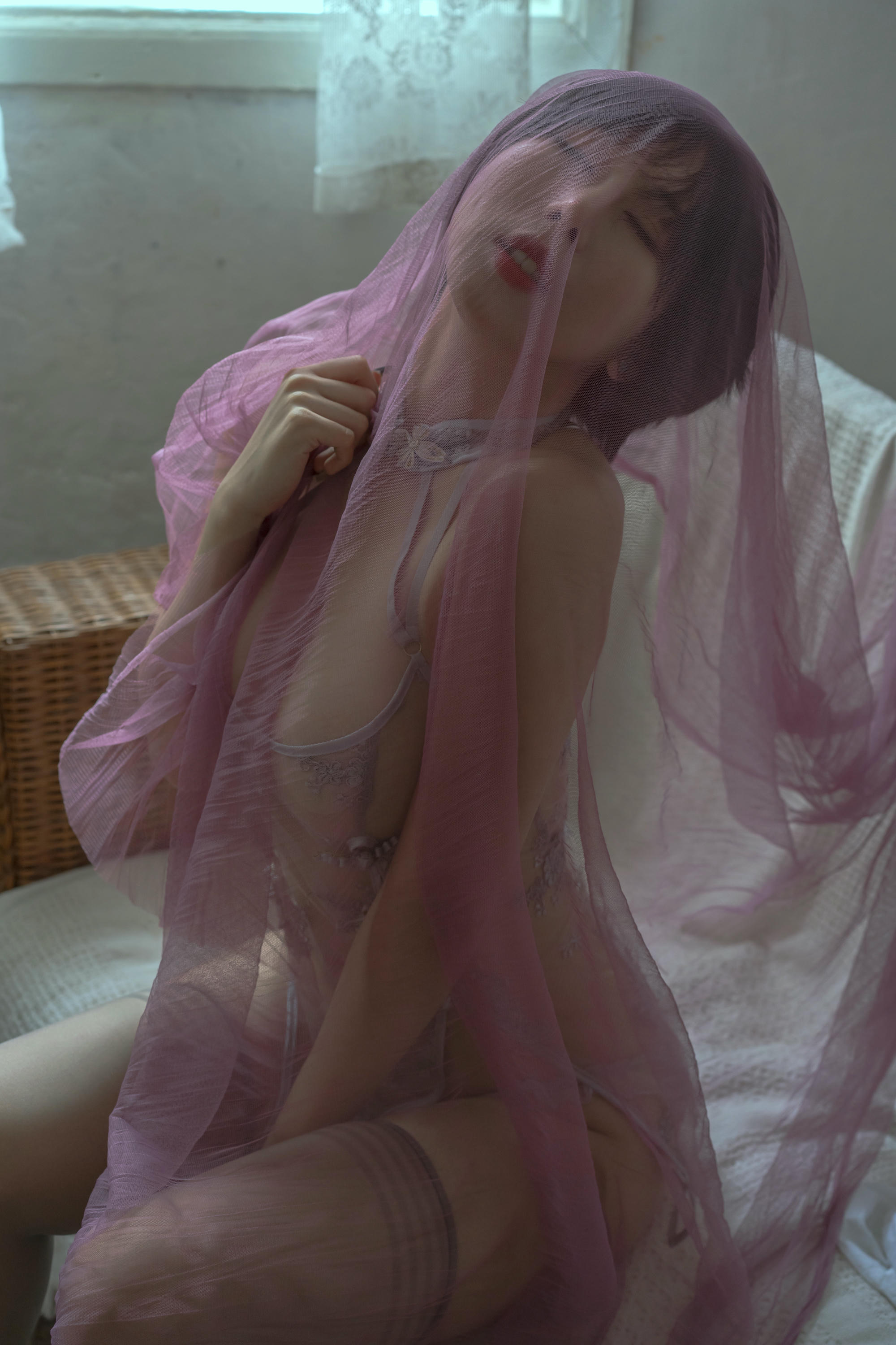 云溪溪 NO.043 奶桃 暧昧 [70P1V1.12GB]_第2集