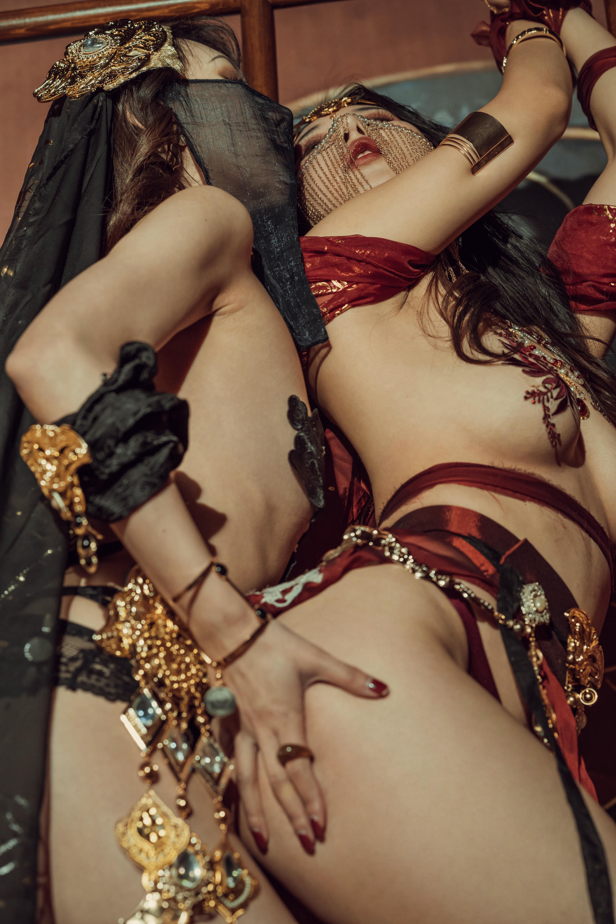 云溪溪 NO.047 奶桃 双人古风 [50P-657MB]_第3集