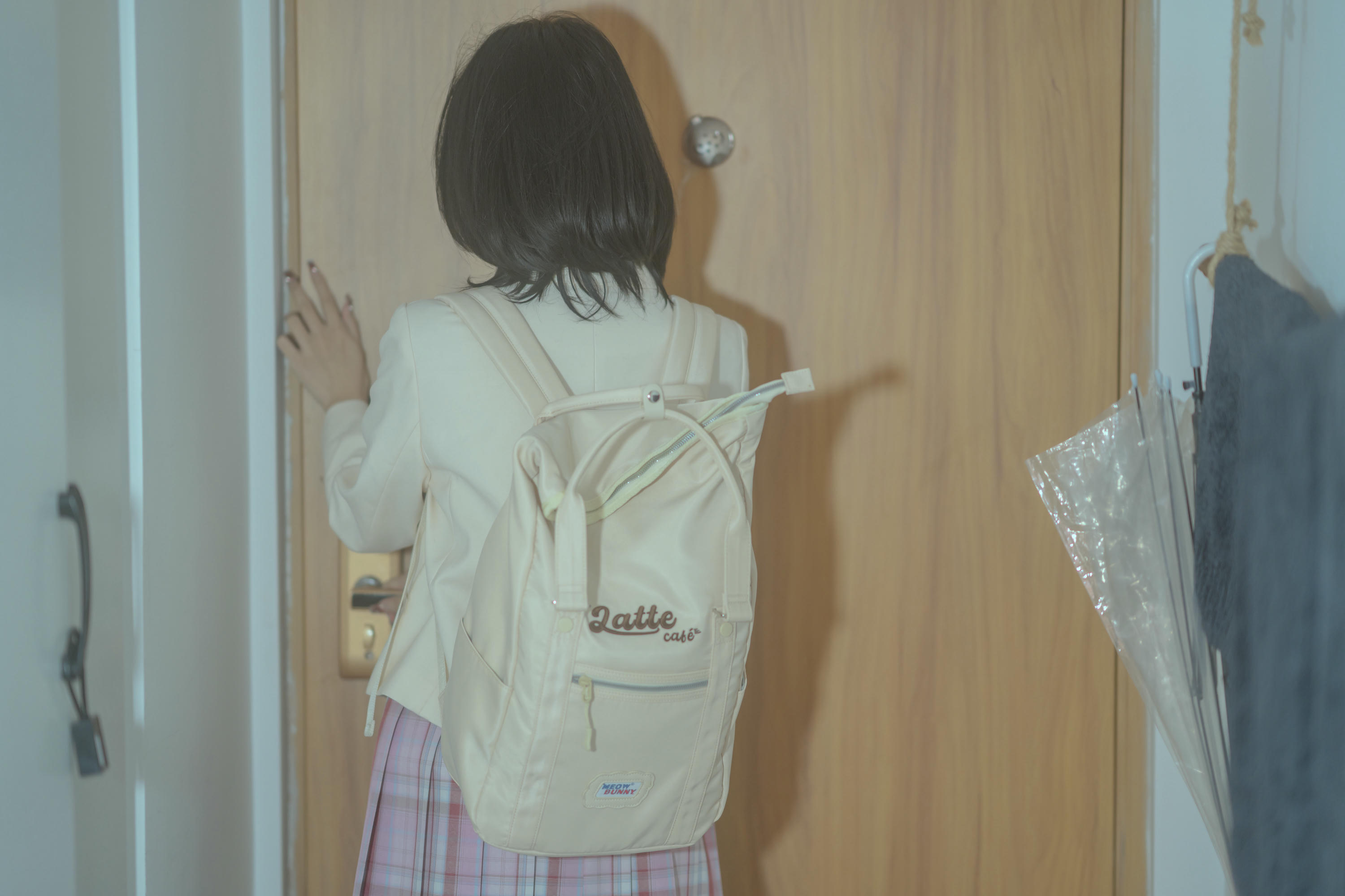 云溪溪 NO.055 奶桃 反差学妹 [83P1V-1.73GB]_第1集