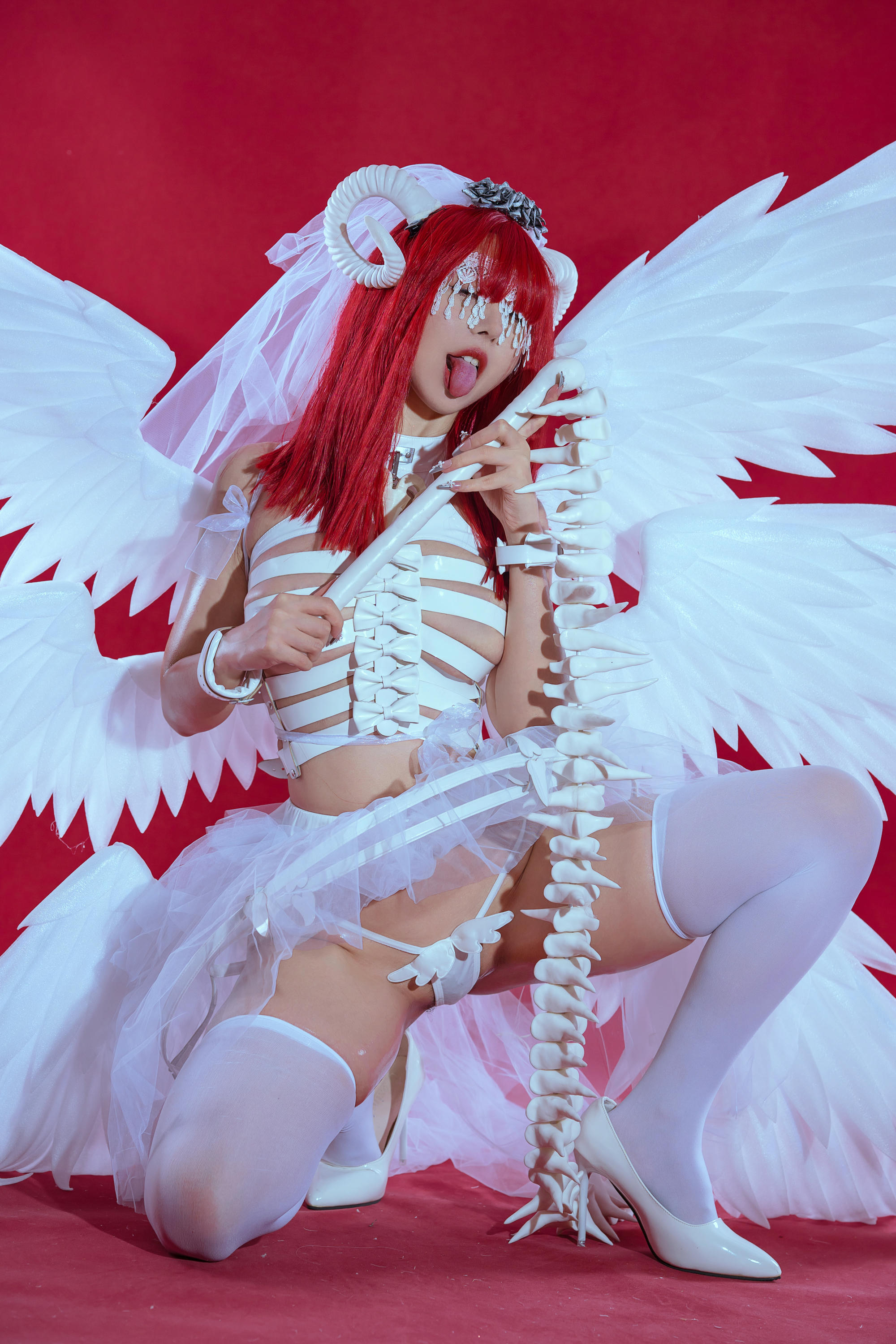 云溪溪 NO.061 火锅味的奶桃桃 萝斯莉莉斯 六翼炽天使 [24P／240MB]_第1集