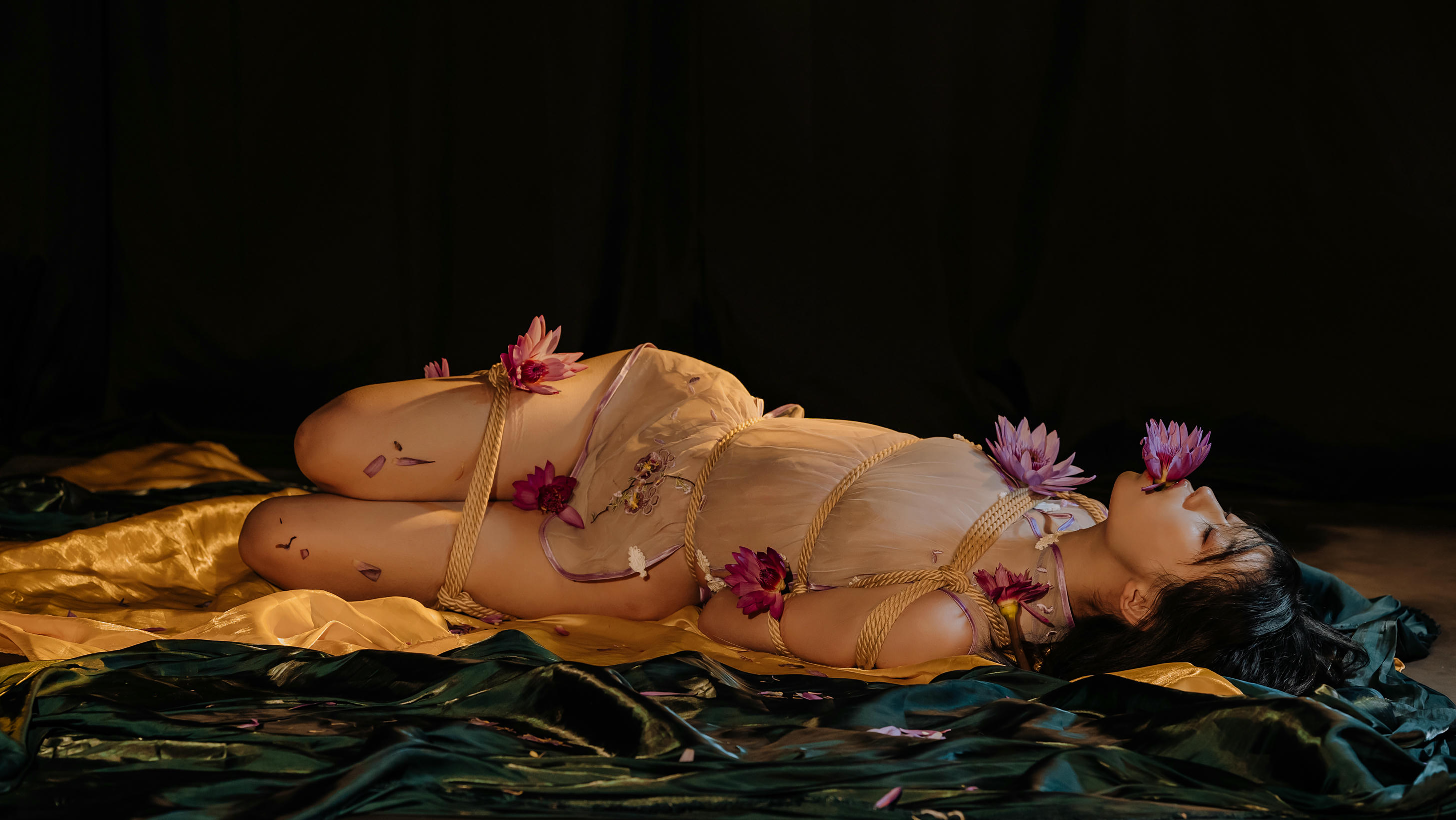 云溪溪 NO.007 花与绳 [58P-612MB]_第2集