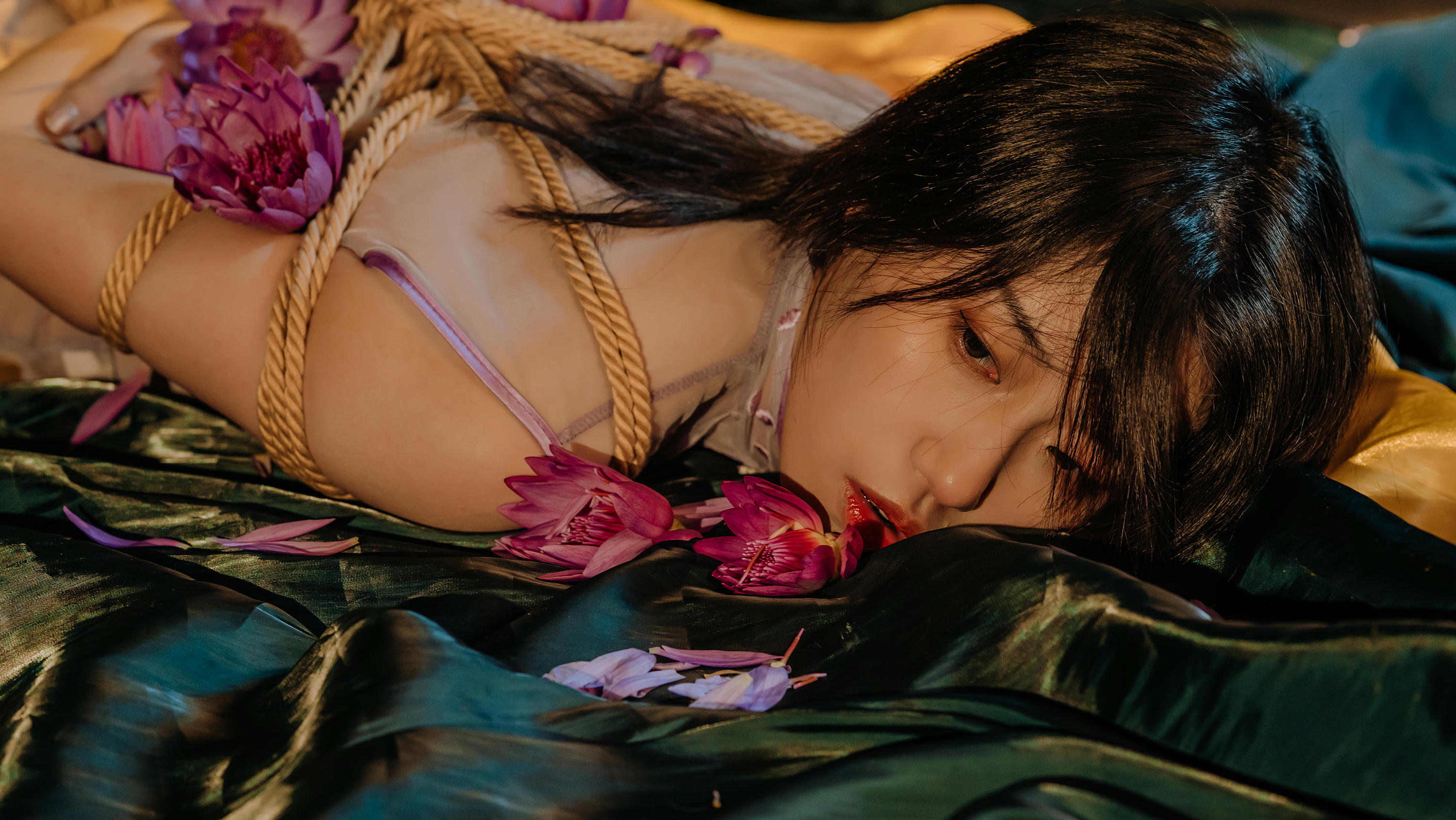 云溪溪 NO.007 花与绳 [58P-612MB]_第2集