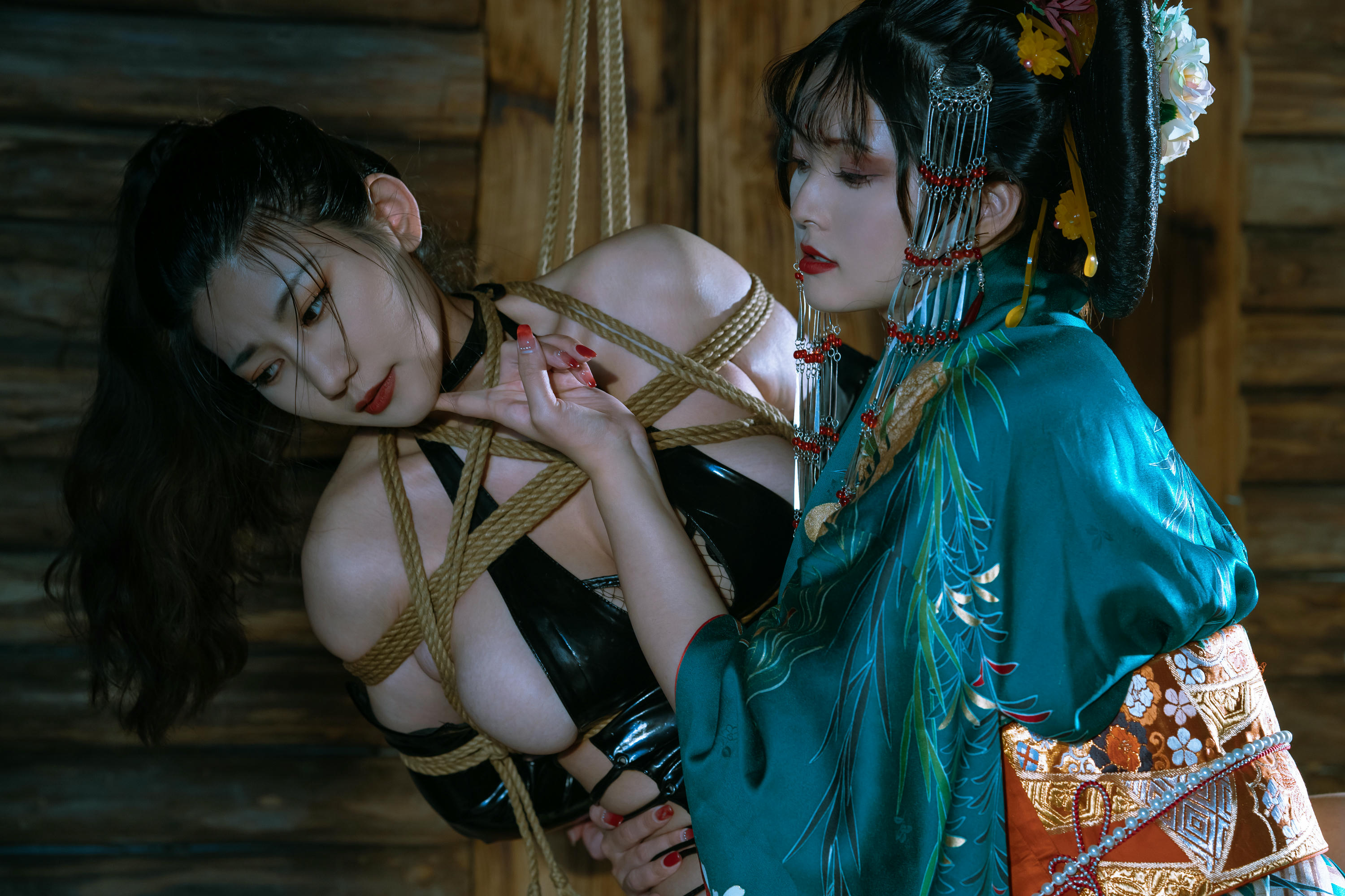 云溪溪 NO.068 云溪溪×星澜×夏夏子 花魁X忍者 [59P+1V／1.38GB]_第2集