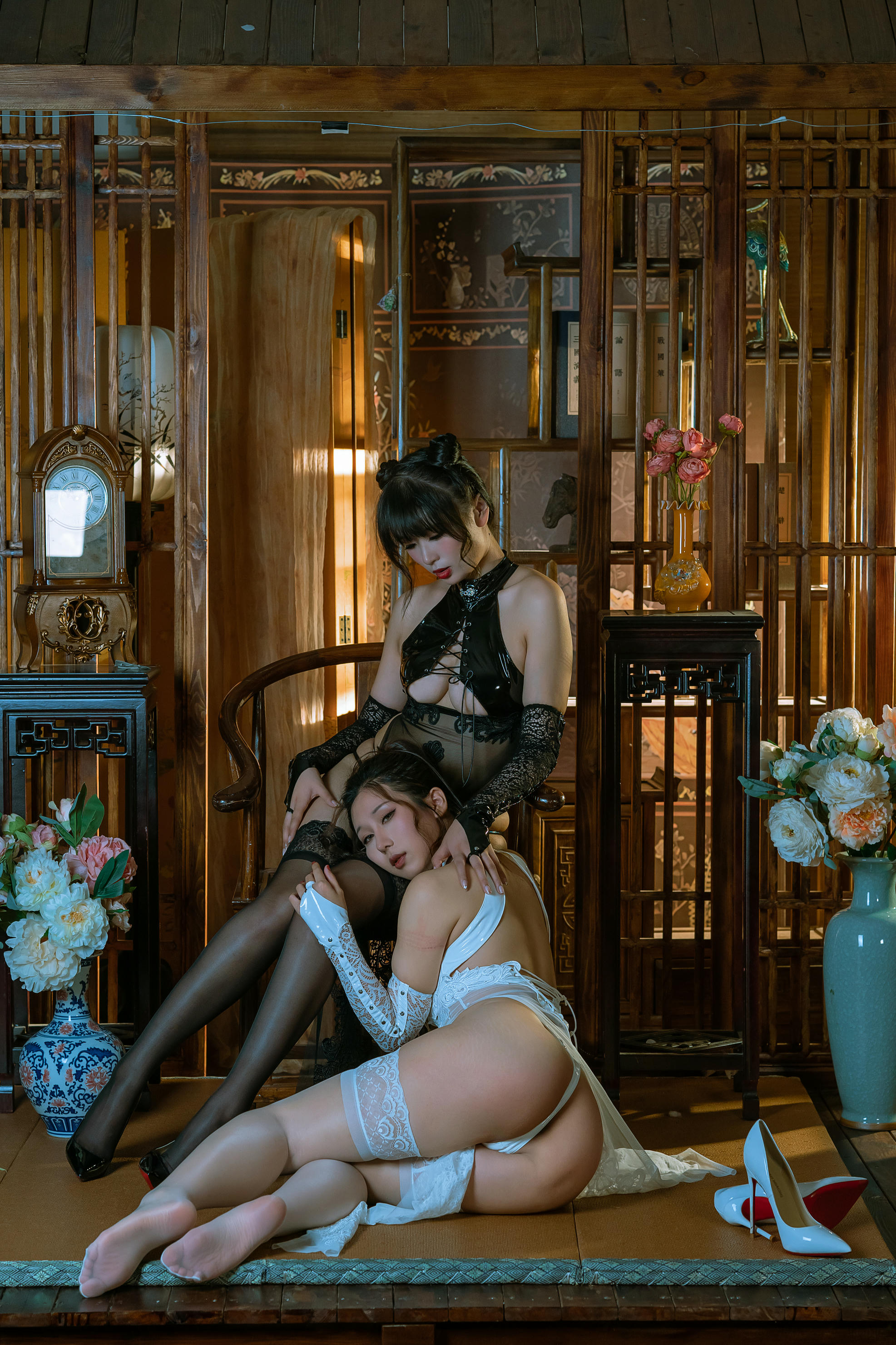 云溪溪 NO.095 奶桃桃&轩萧学姐 朝开暮落-下 [117P+5V／5.81GB]_第1集