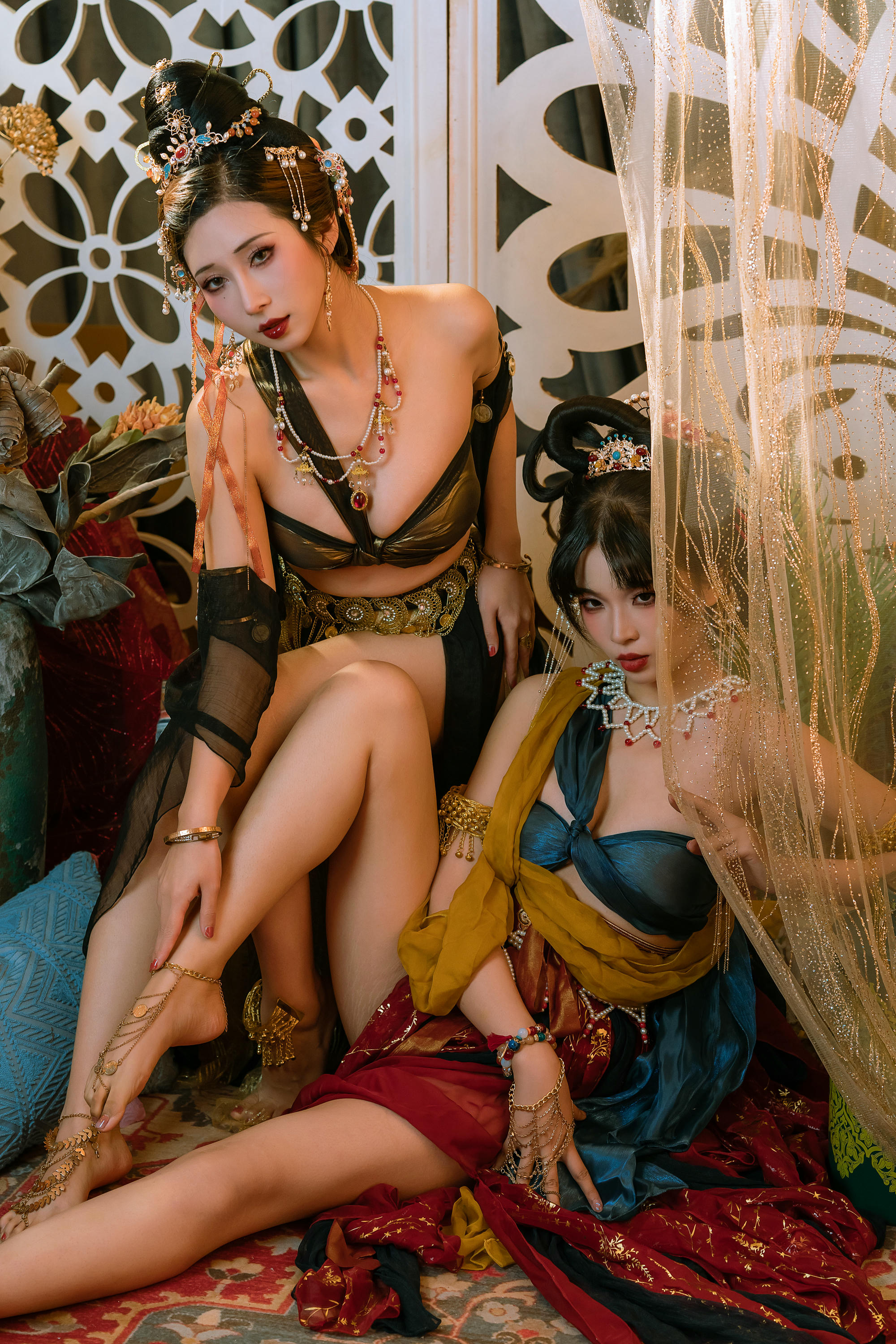 云溪溪 NO.095 奶桃桃&轩萧学姐 朝开暮落-下 [117P+5V／5.81GB]_第4集