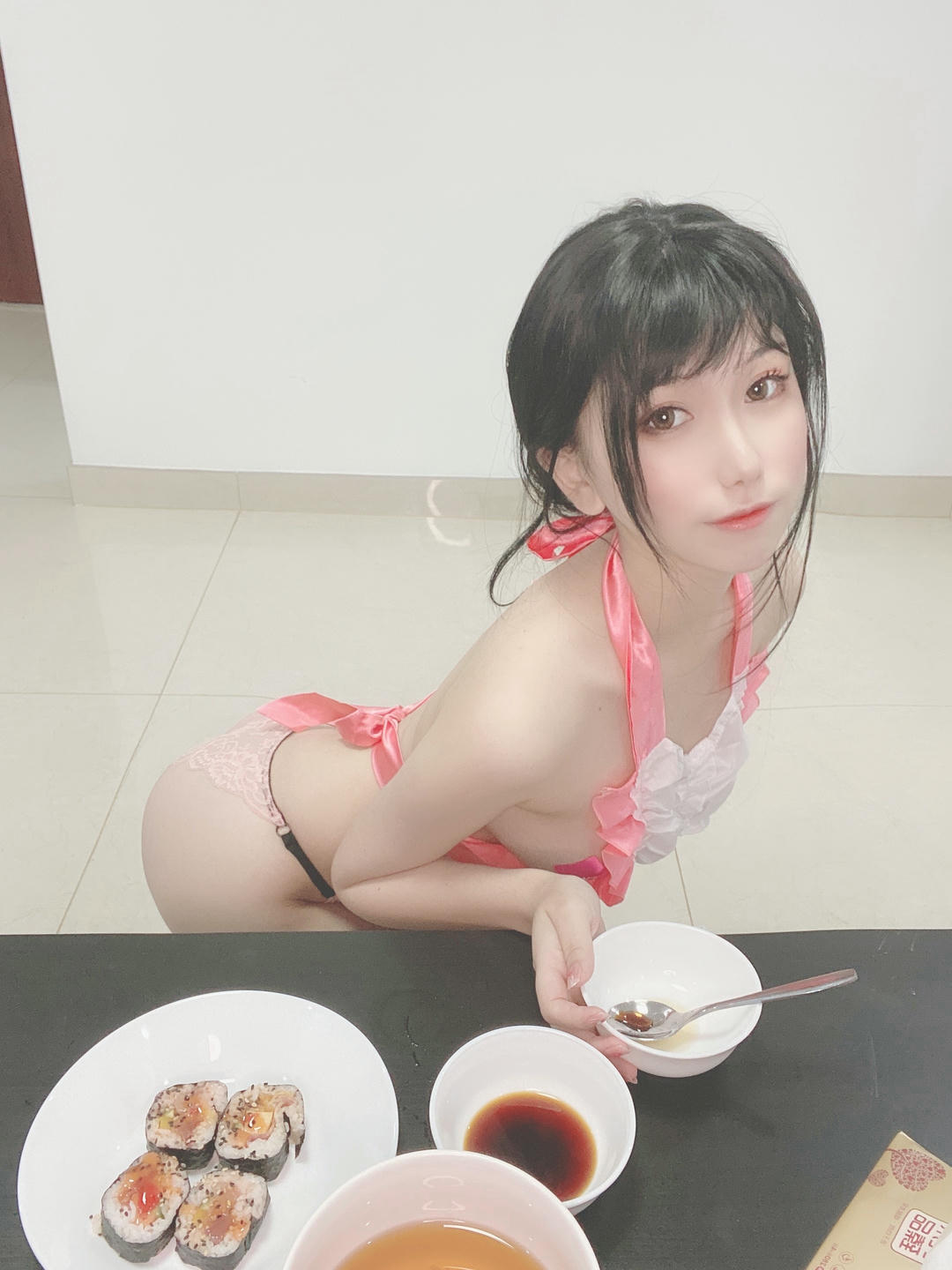 芋圆侑子 NO.006 人妻围裙 [234P10V-754MB]-人妻 纯图_第3集