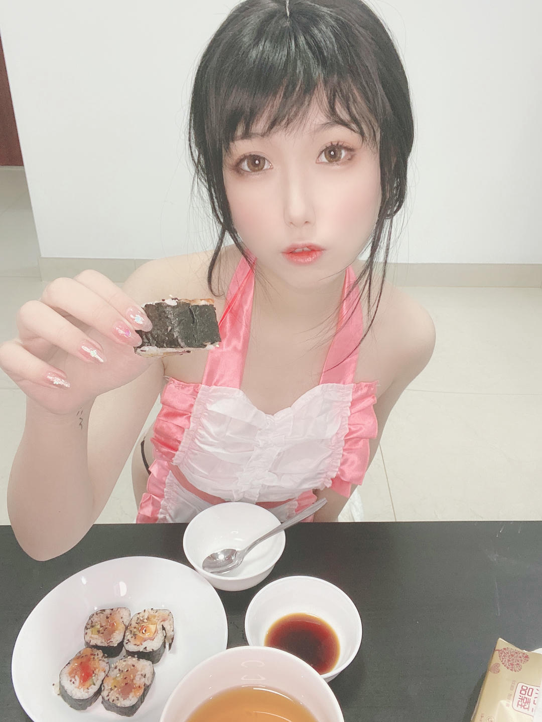 芋圆侑子 NO.006 人妻围裙 [234P10V-754MB]-人妻 纯图_第4集