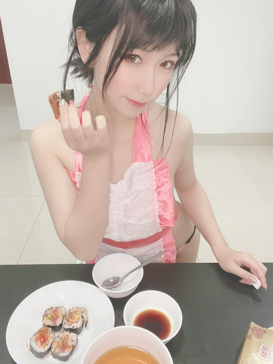 芋圆侑子 NO.006 人妻围裙 [234P10V-754MB]-人妻 纯图_第1集