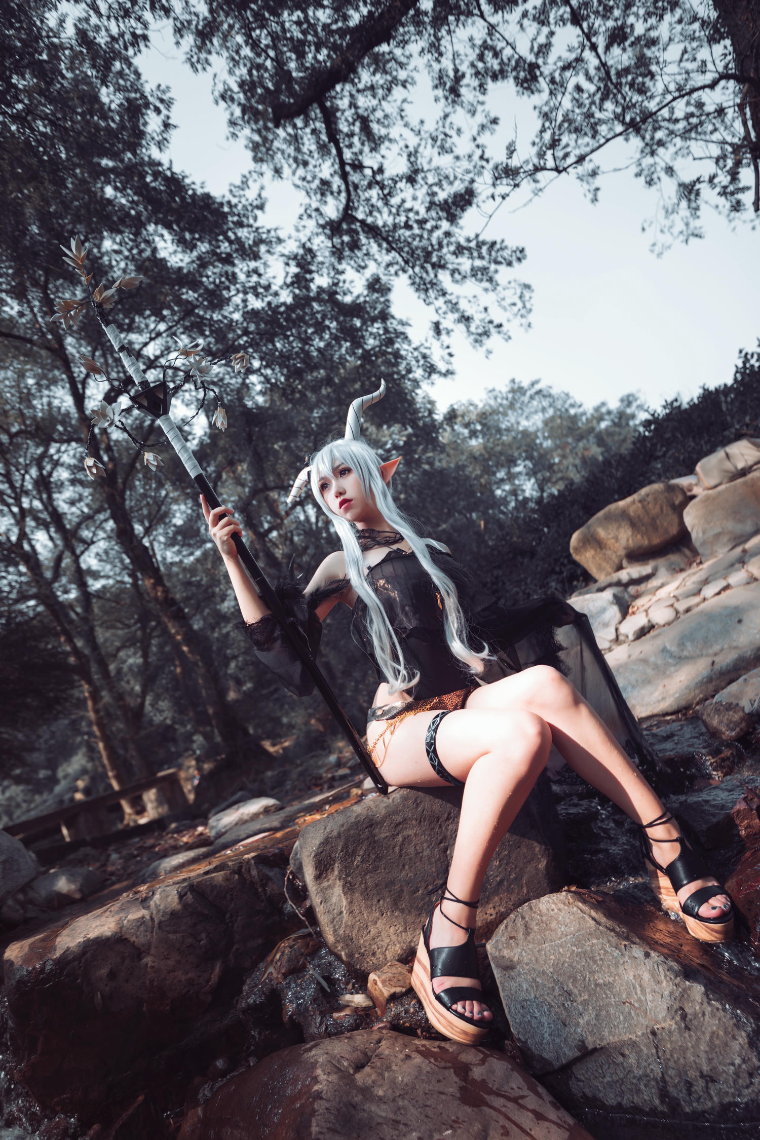 芋圆侑子 NO.008 闪灵泳装 [9P-55MB]_第1集