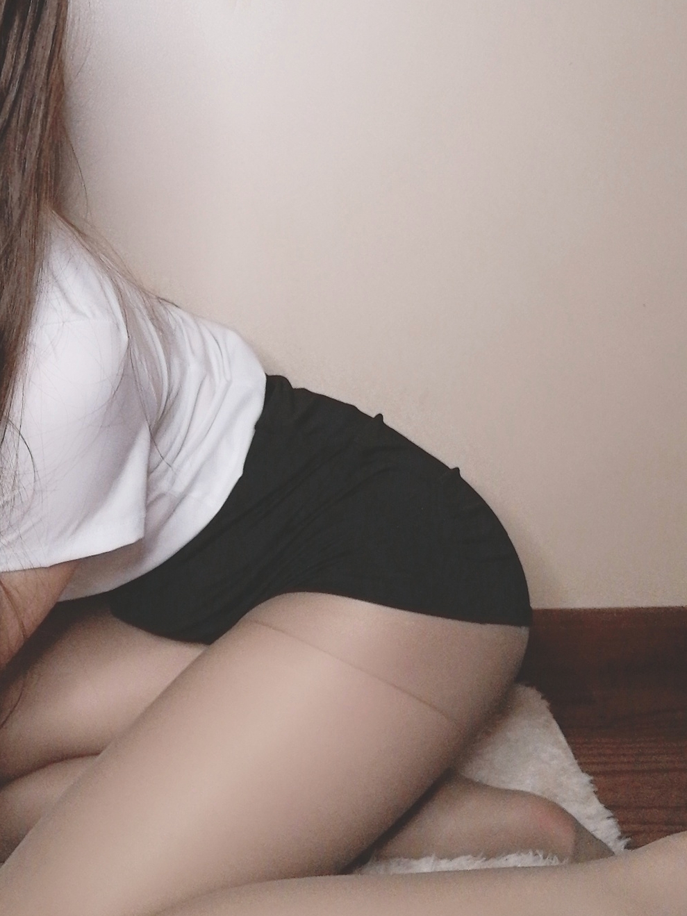 芋圆侑子 NO.010 醉酒小秘书 [53P4V-92MB]_第1集