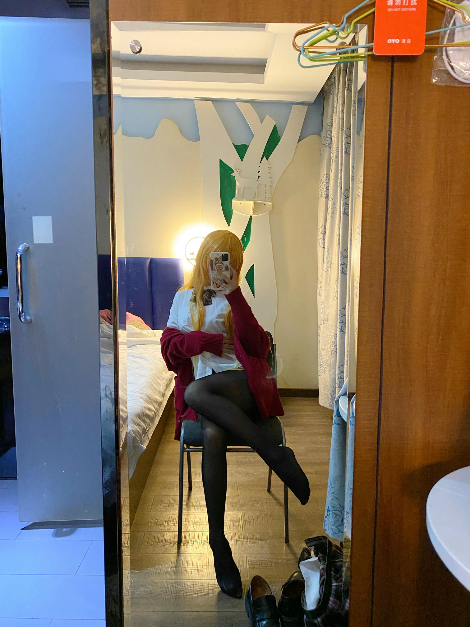 芋圆侑子 NO.013 金毛不良jk [42P5V-533MB]_第2集