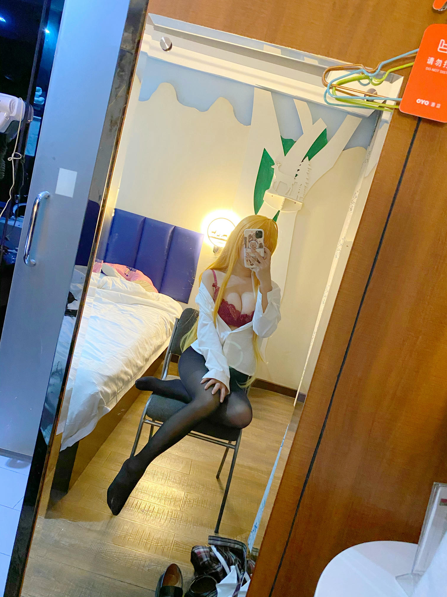 芋圆侑子 NO.013 金毛不良jk [42P5V-533MB]_第2集