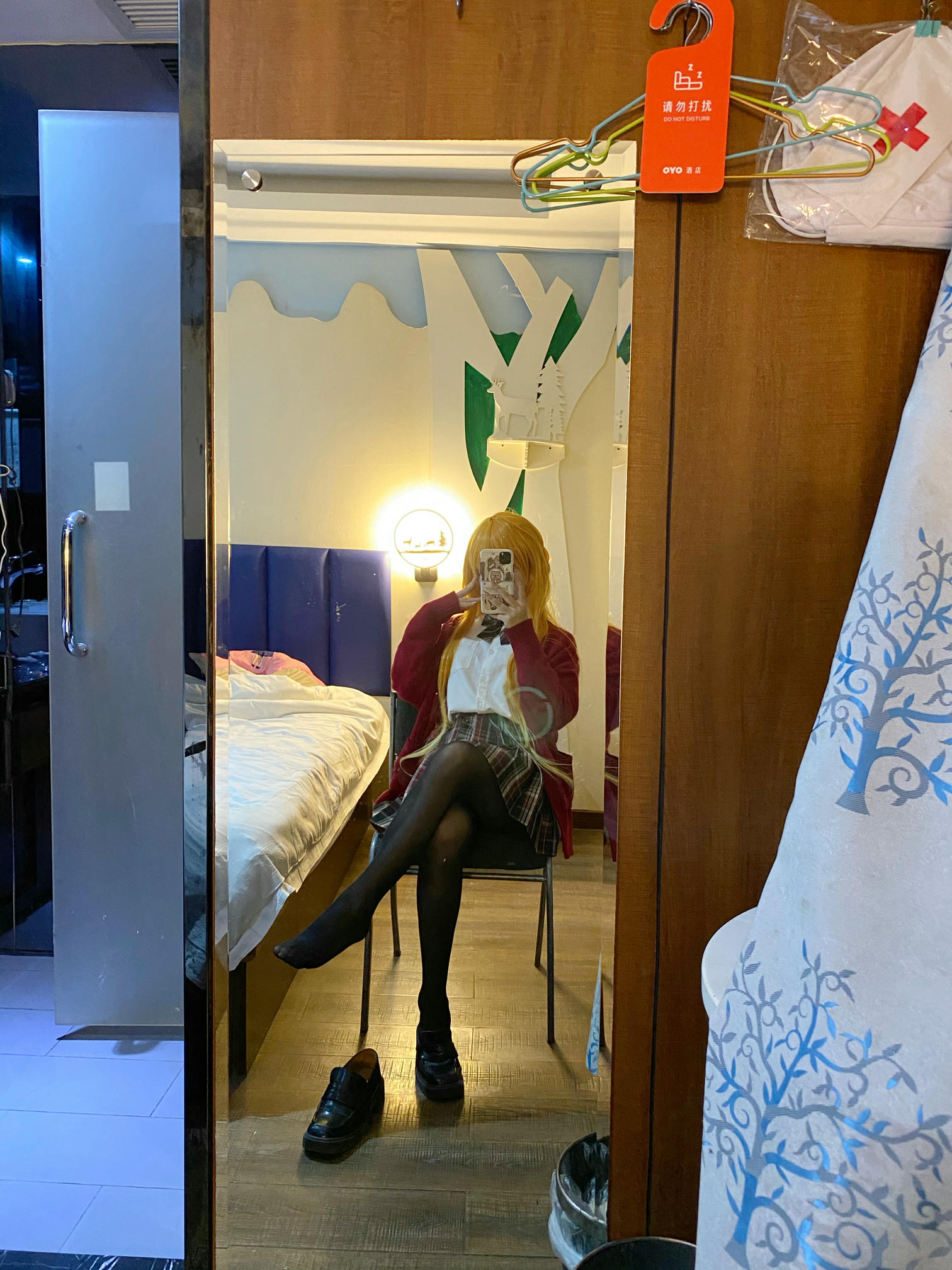 芋圆侑子 NO.013 金毛不良jk [42P5V-533MB]_第1集