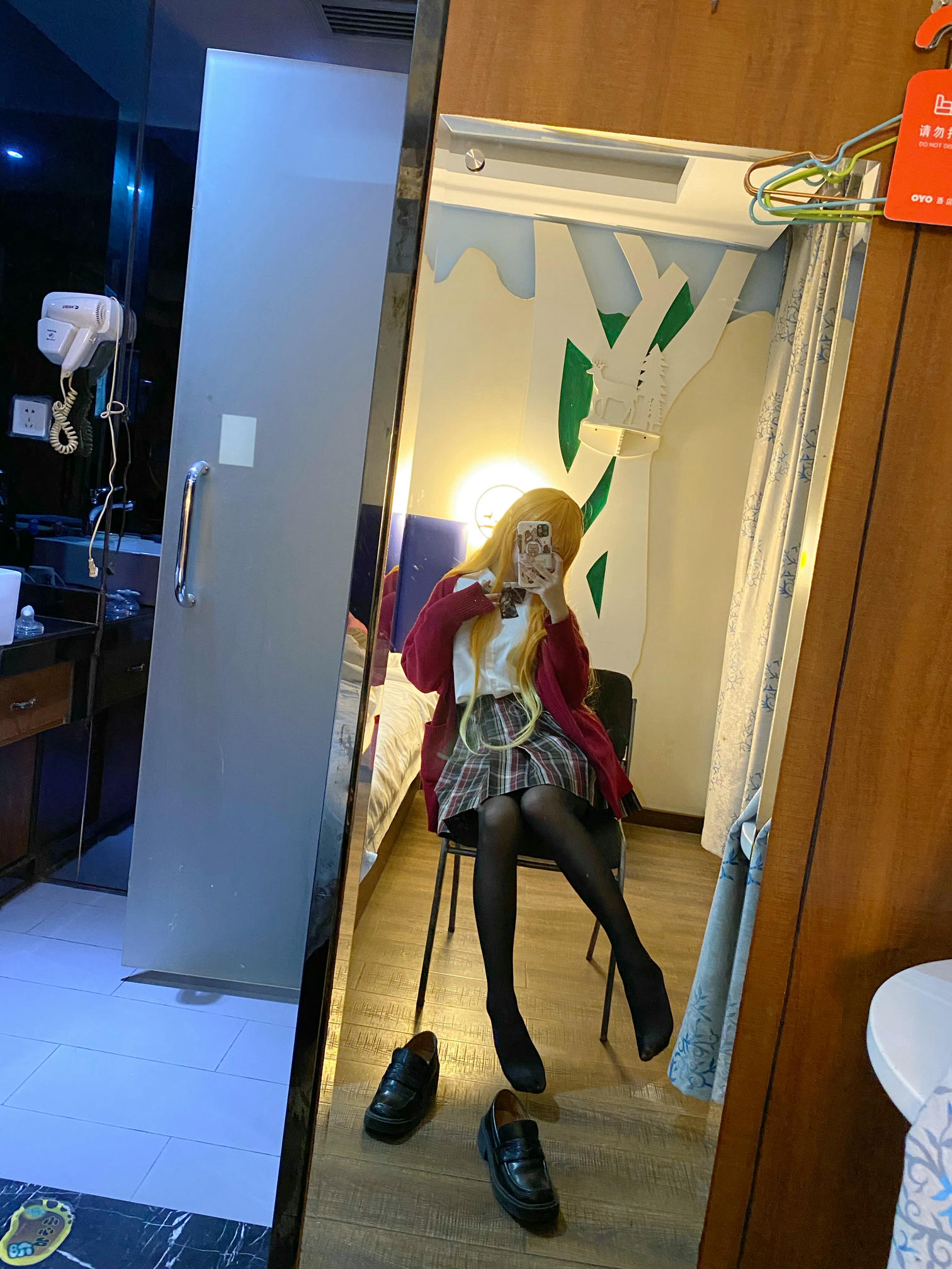 芋圆侑子 NO.013 金毛不良jk [42P5V-533MB]_第1集