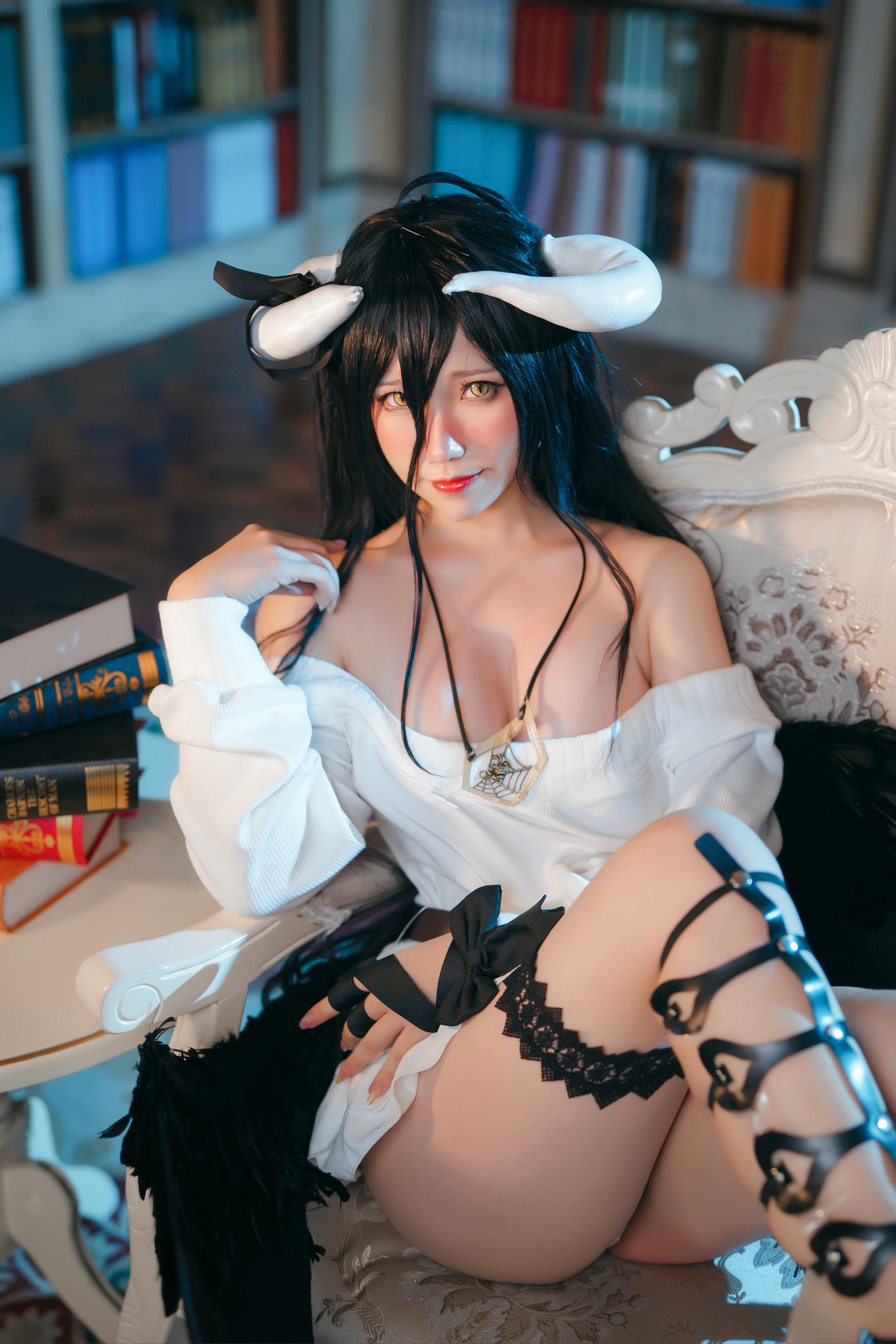 芋圆侑子 NO.021 雅儿贝德私服 [20P2V-277MB]_第1集