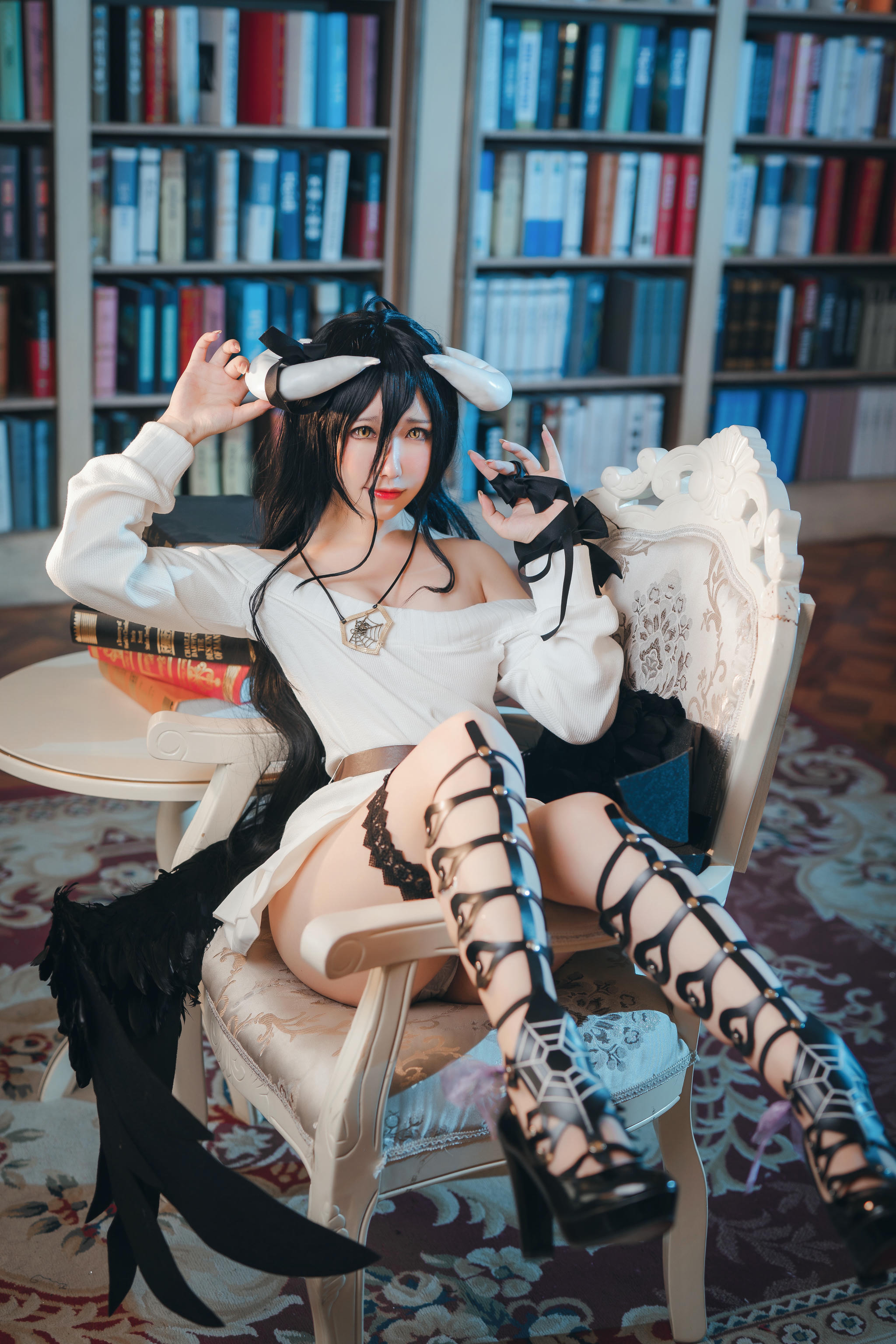 芋圆侑子 NO.021 雅儿贝德私服 [20P2V-277MB]_第1集