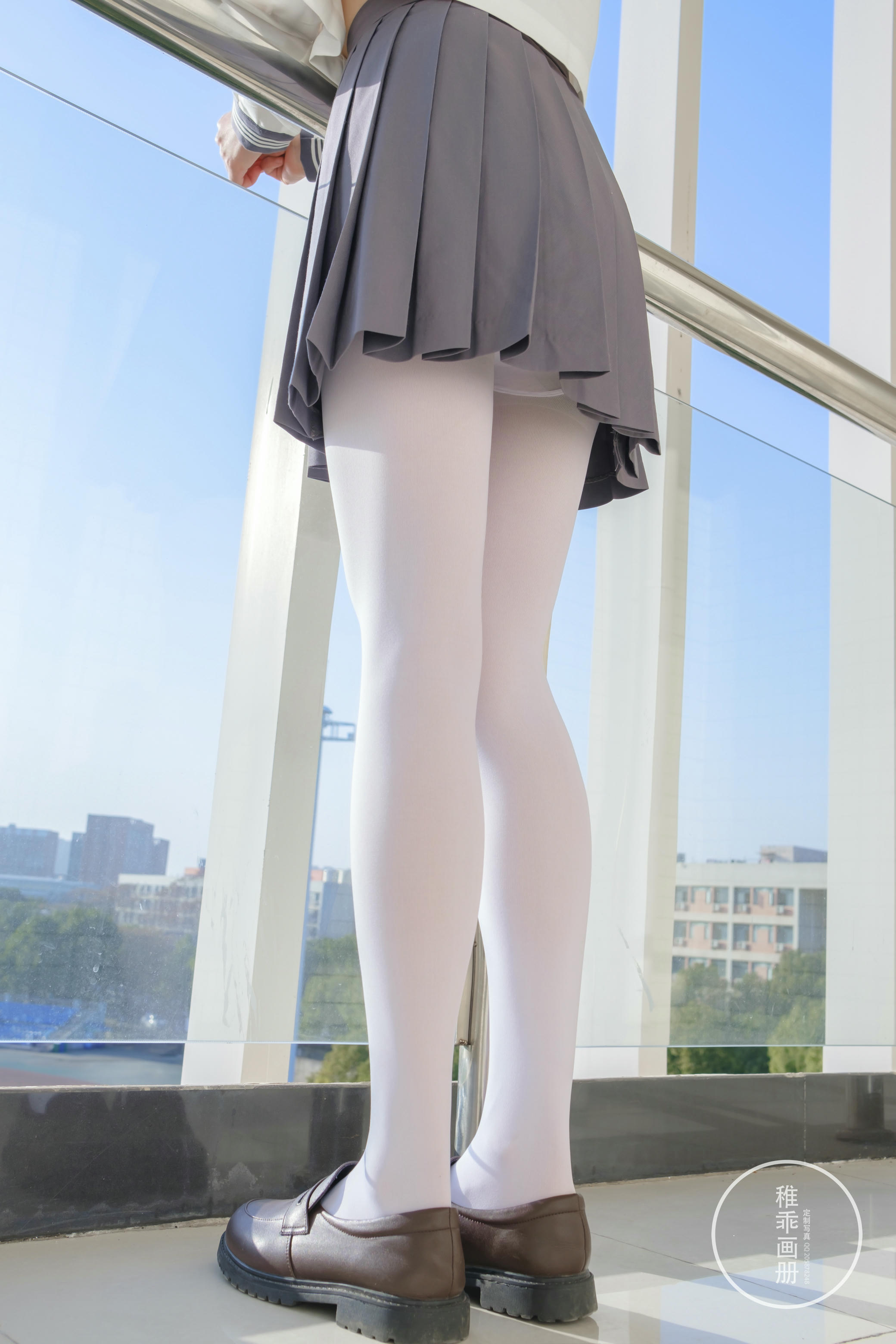 稚乖画册 NO.005 晴空03 双马尾jk [71P1V-0.99GB]_第2集