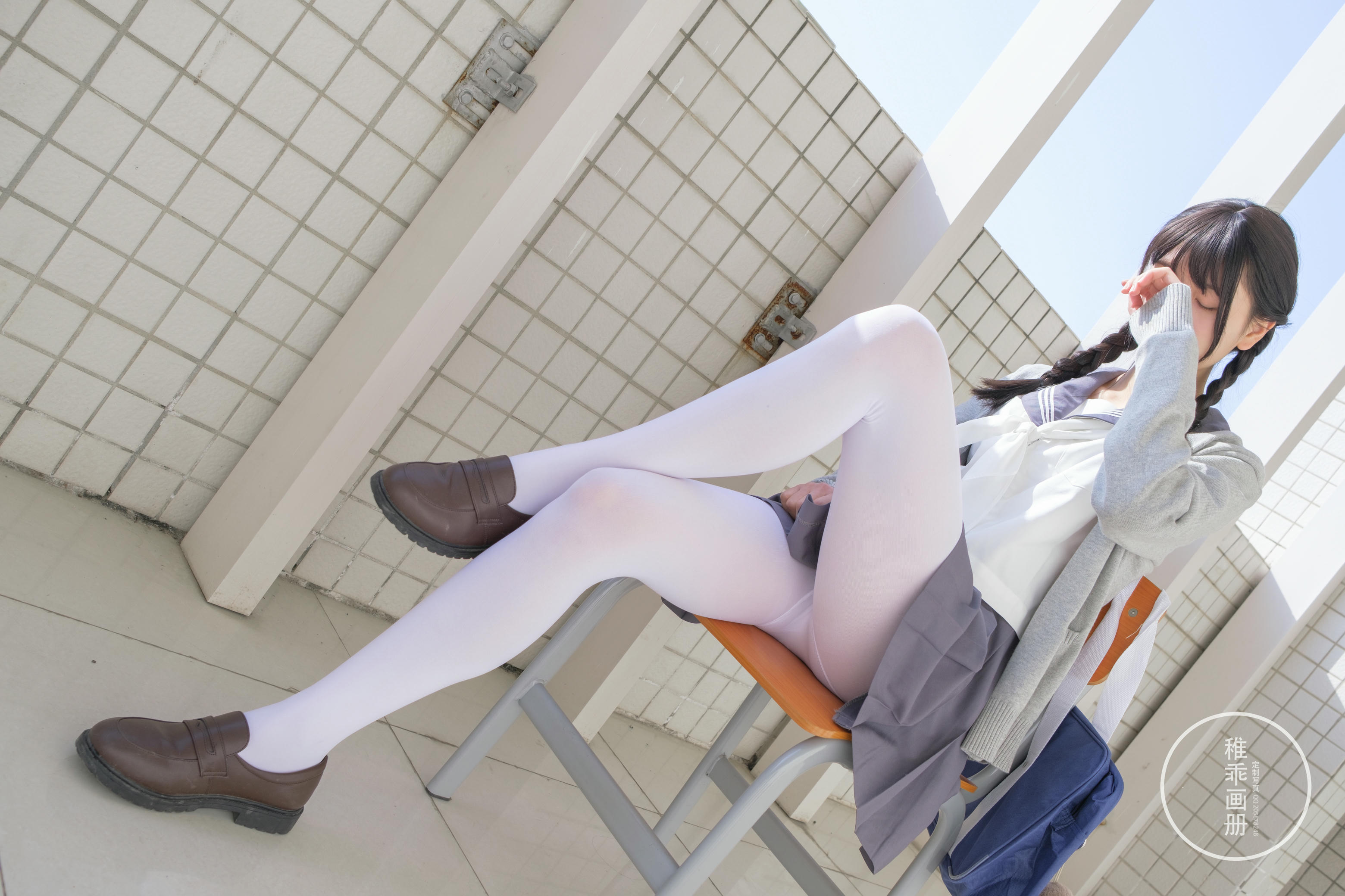 稚乖画册 NO.005 晴空03 双马尾jk [71P1V-0.99GB]_第2集