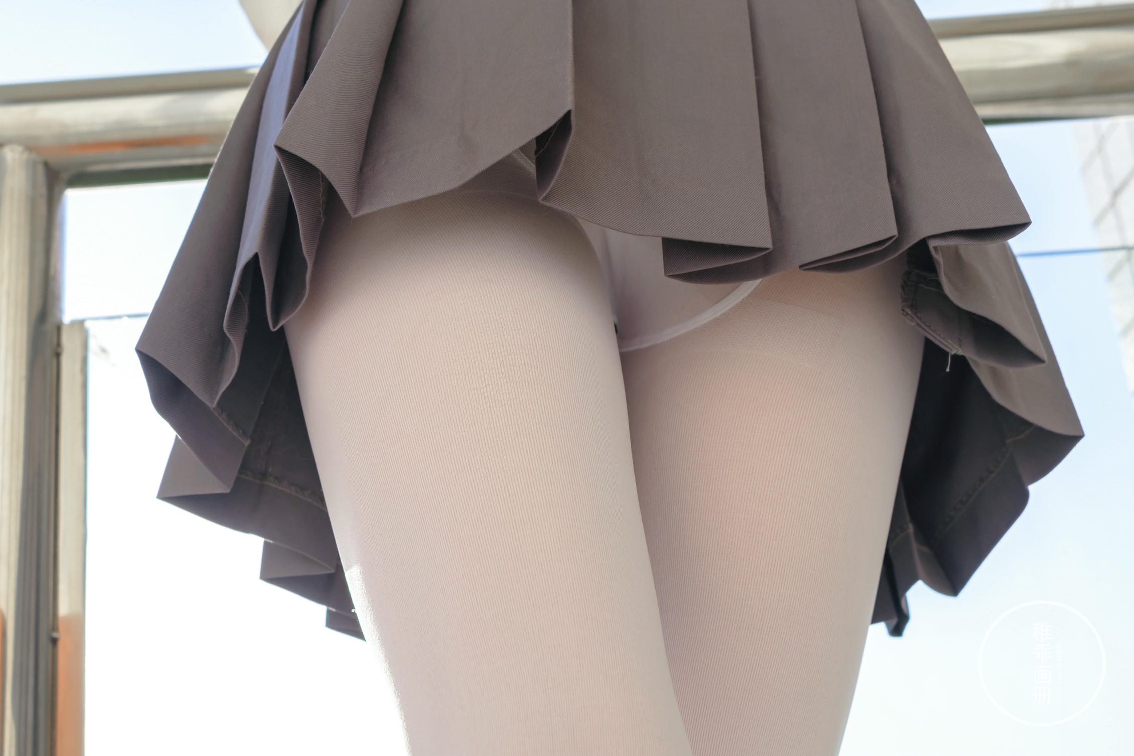 稚乖画册 NO.005 晴空03 双马尾jk [71P1V-0.99GB]_第1集