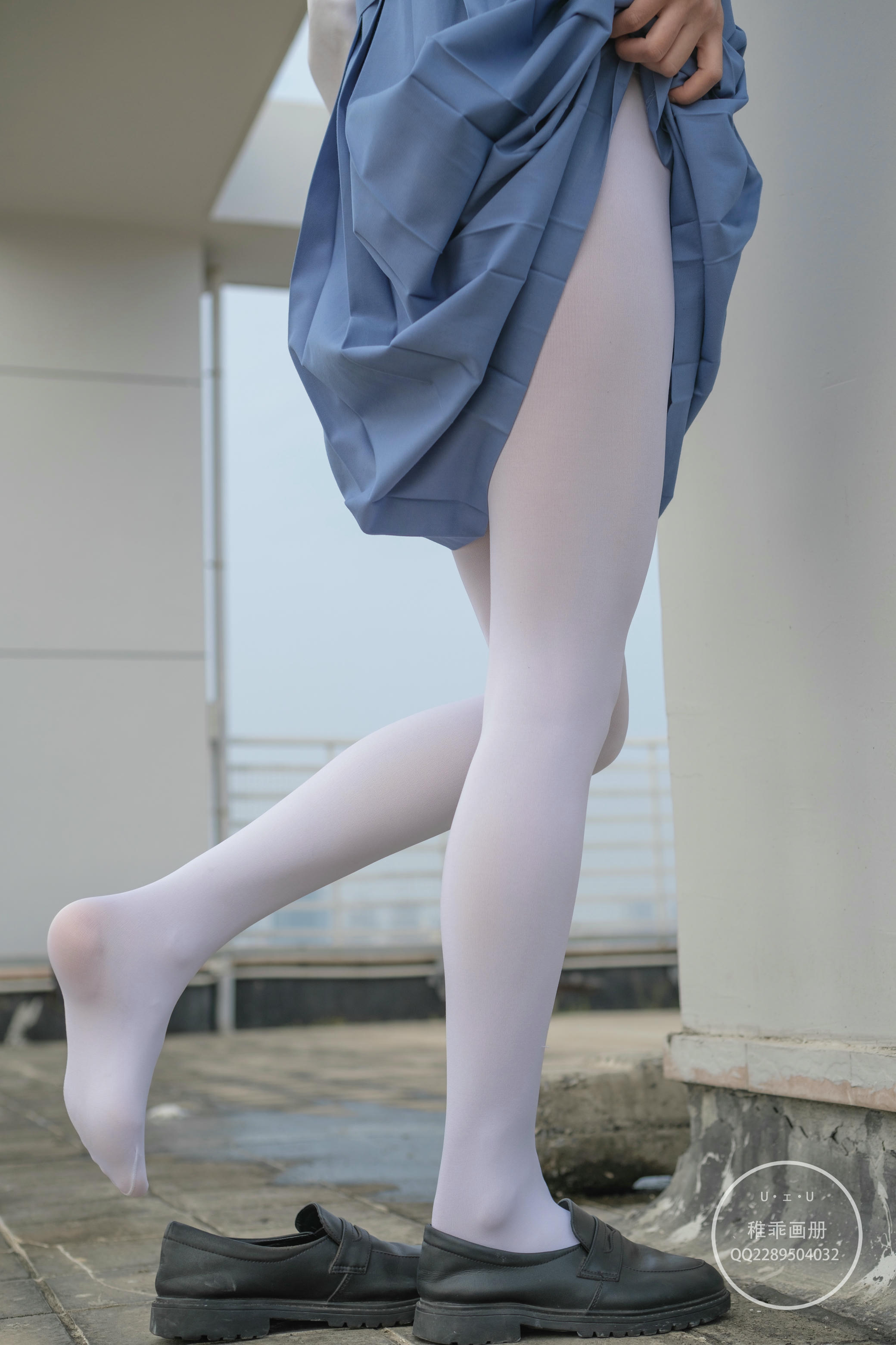 稚乖画册 NO.013 夜夜 天台真空80D白丝 [79P1V 1.10GB]_第2集