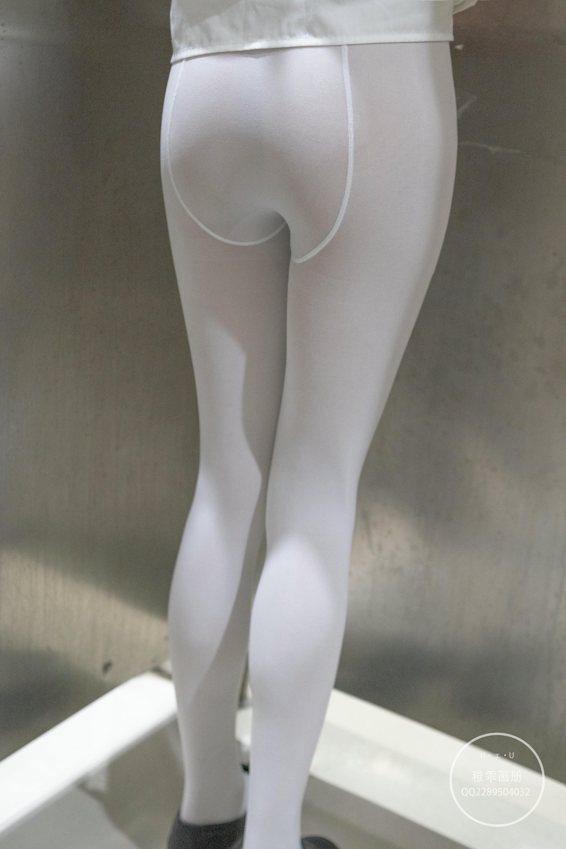 稚乖画册 NO.013 夜夜 天台真空80D白丝 [79P1V 1.10GB]_第4集