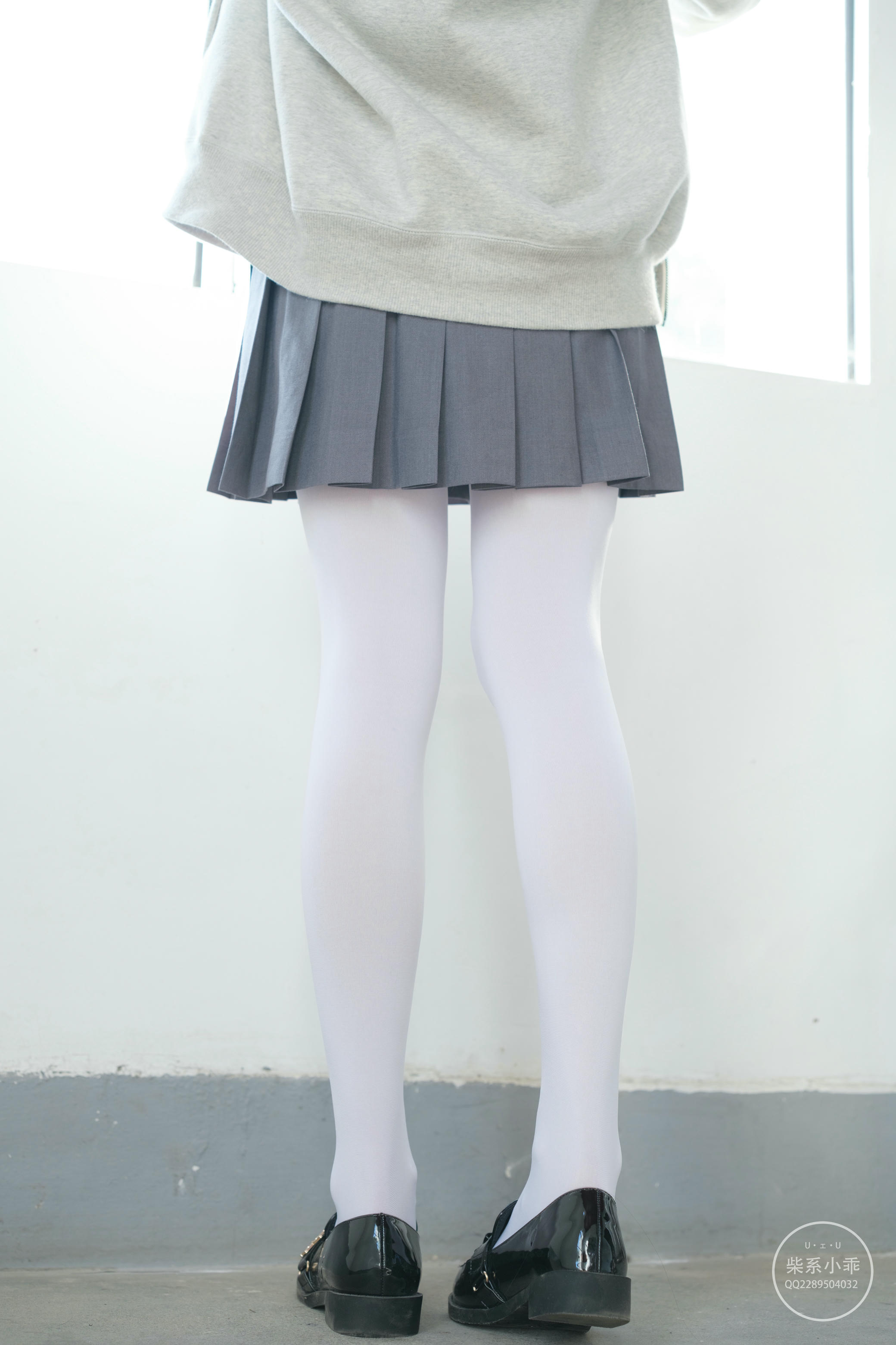 稚乖画册 NO.014 夜夜 教室 [63P1V-595MB]_第1集