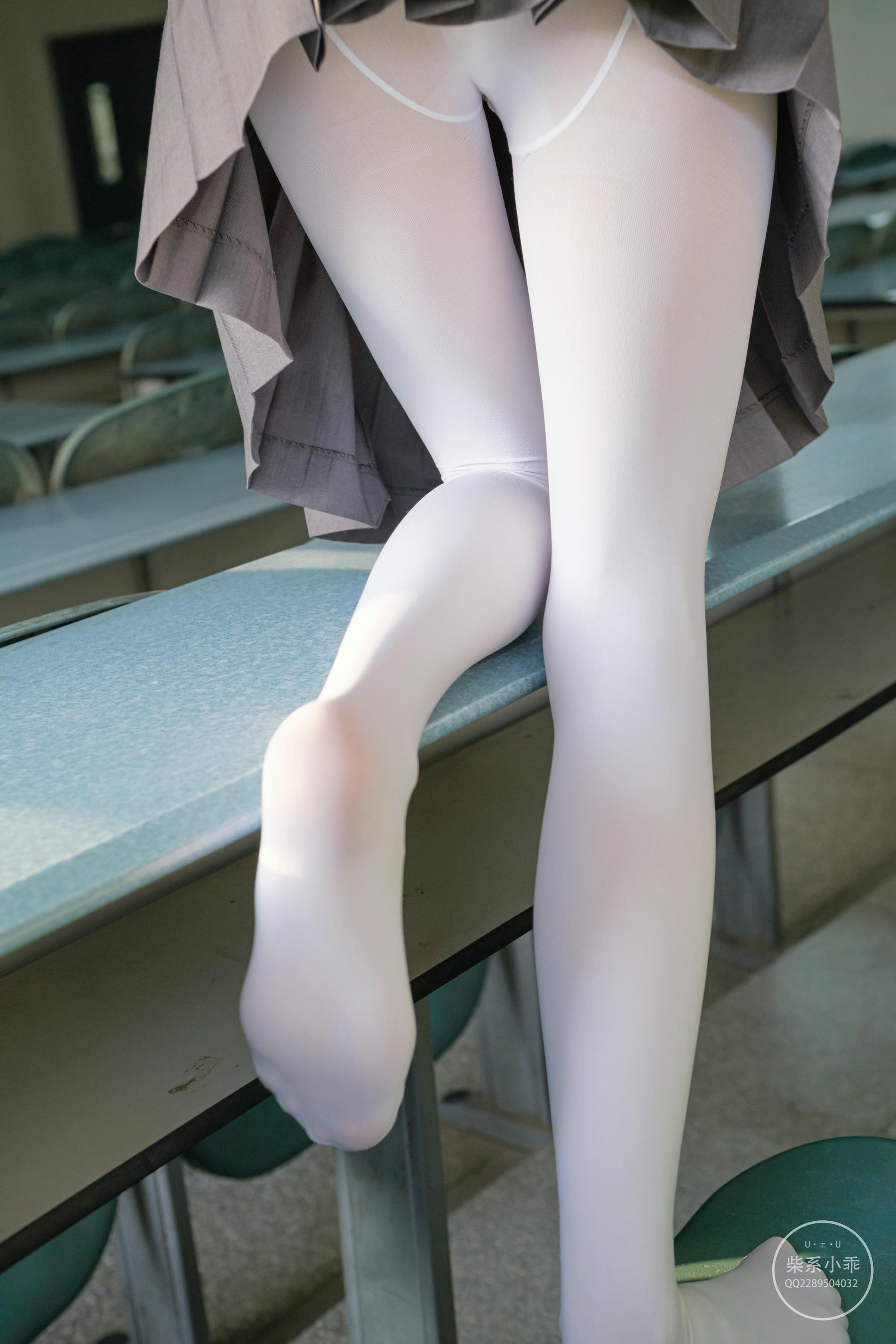 稚乖画册 NO.014 夜夜 教室 [63P1V-595MB]_第2集