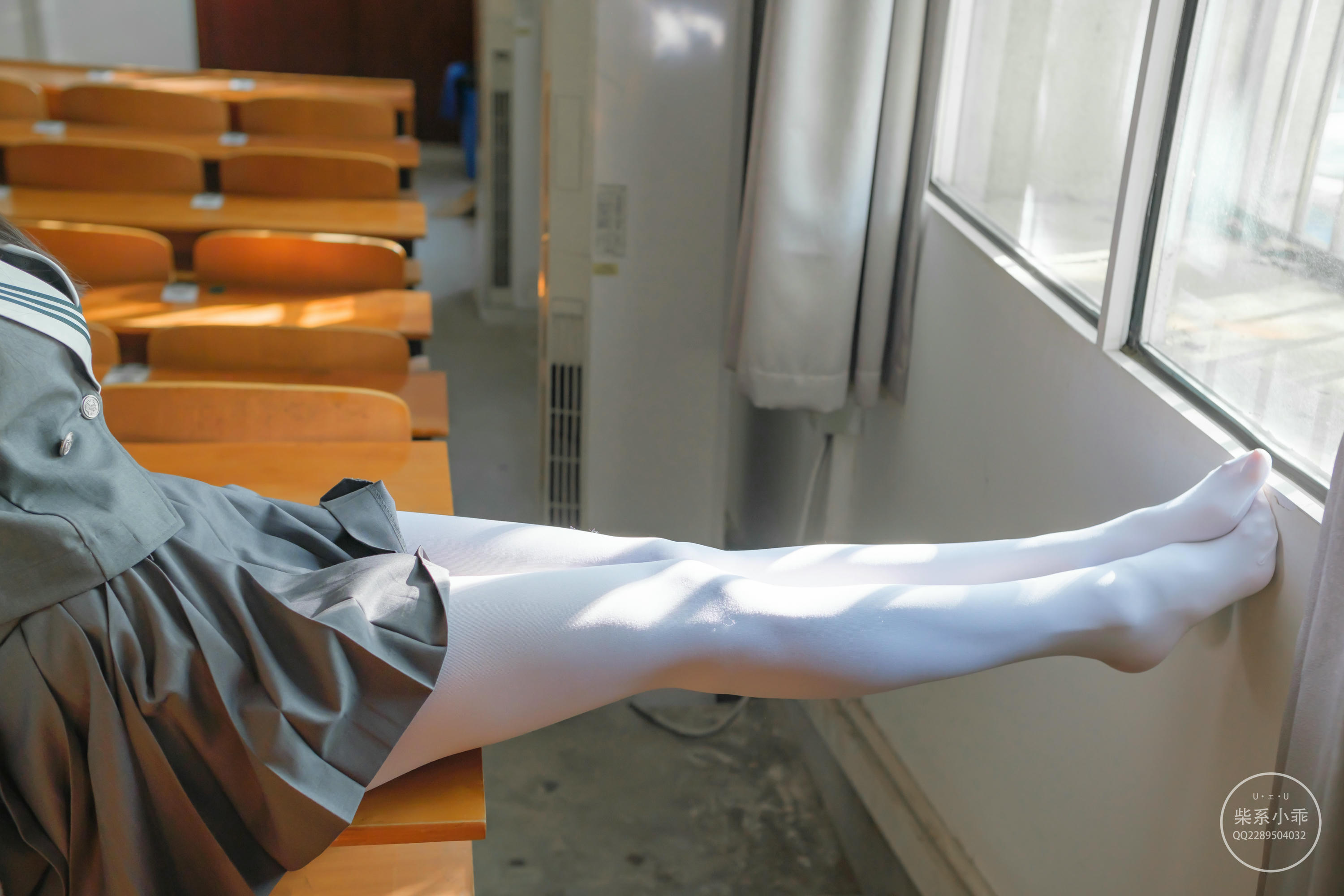 稚乖画册 NO.014 夜夜 教室 [63P1V-595MB]_第2集