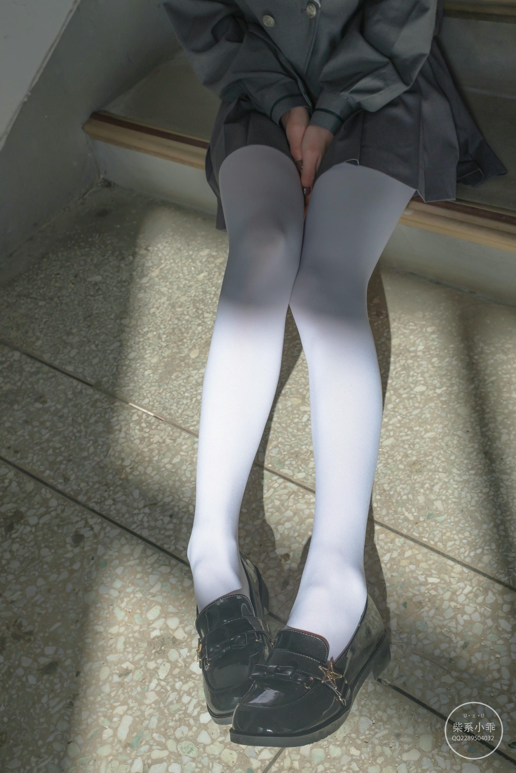 稚乖画册 NO.014 夜夜 教室 [63P1V-595MB]_第2集