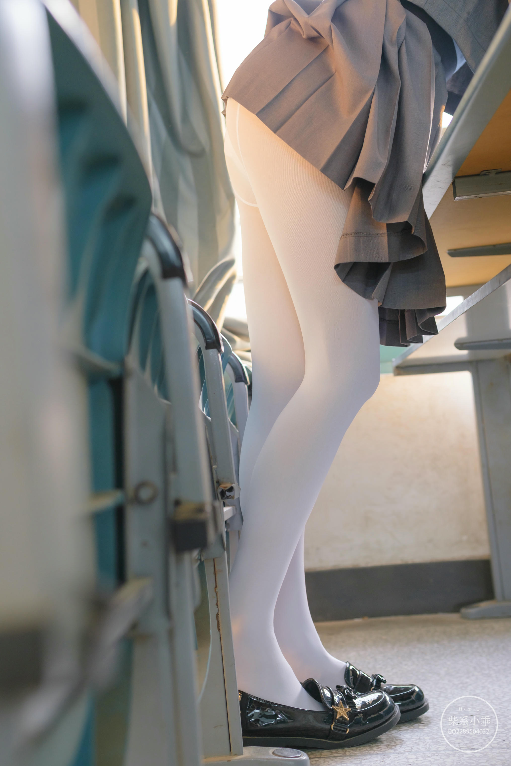 稚乖画册 NO.014 夜夜 教室 [63P1V-595MB]_第3集