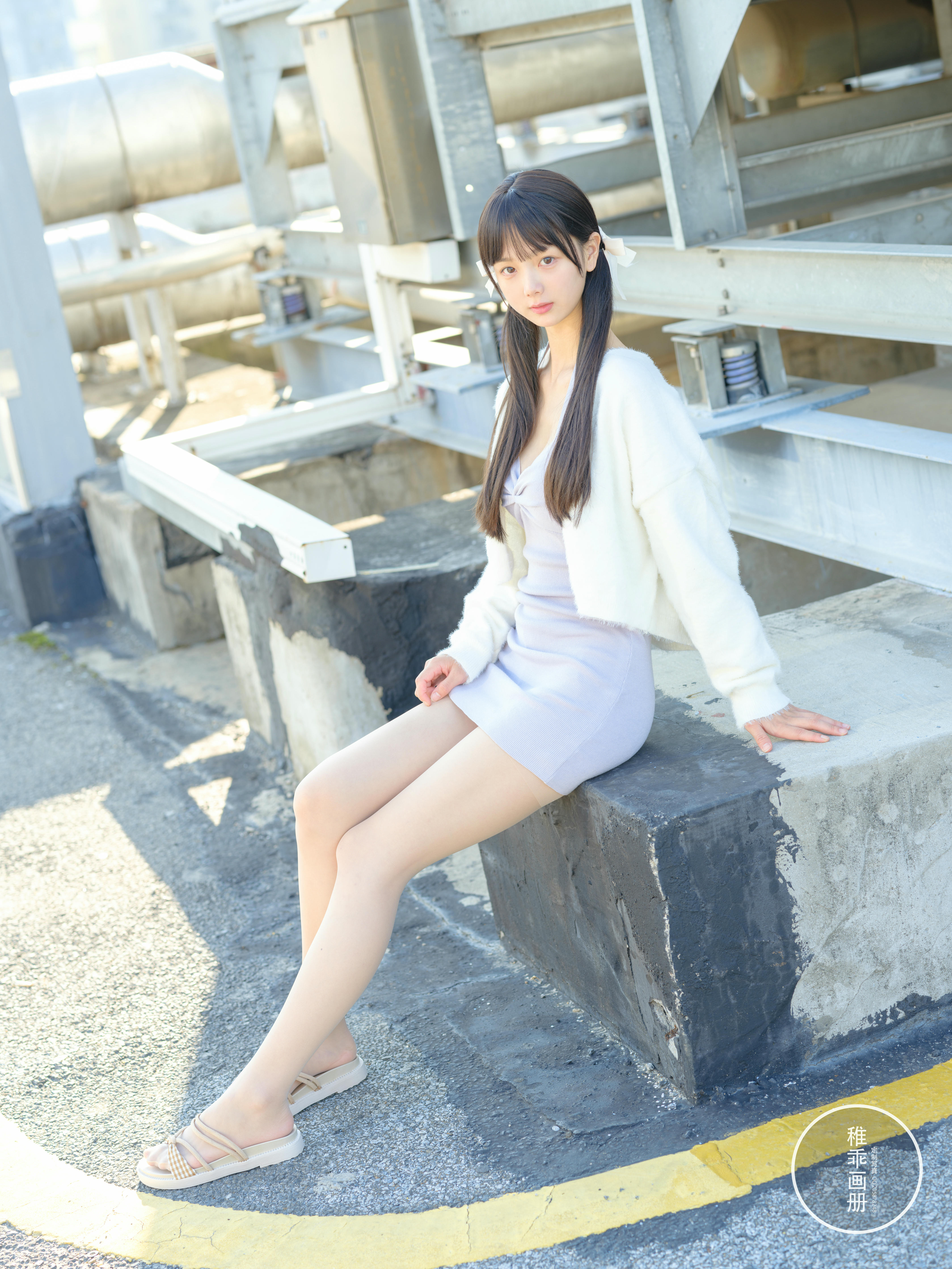 稚乖画册 NO.016 晴空05 夜夜 天台停车场肉丝 [83P1V 4.68GB]_第1集