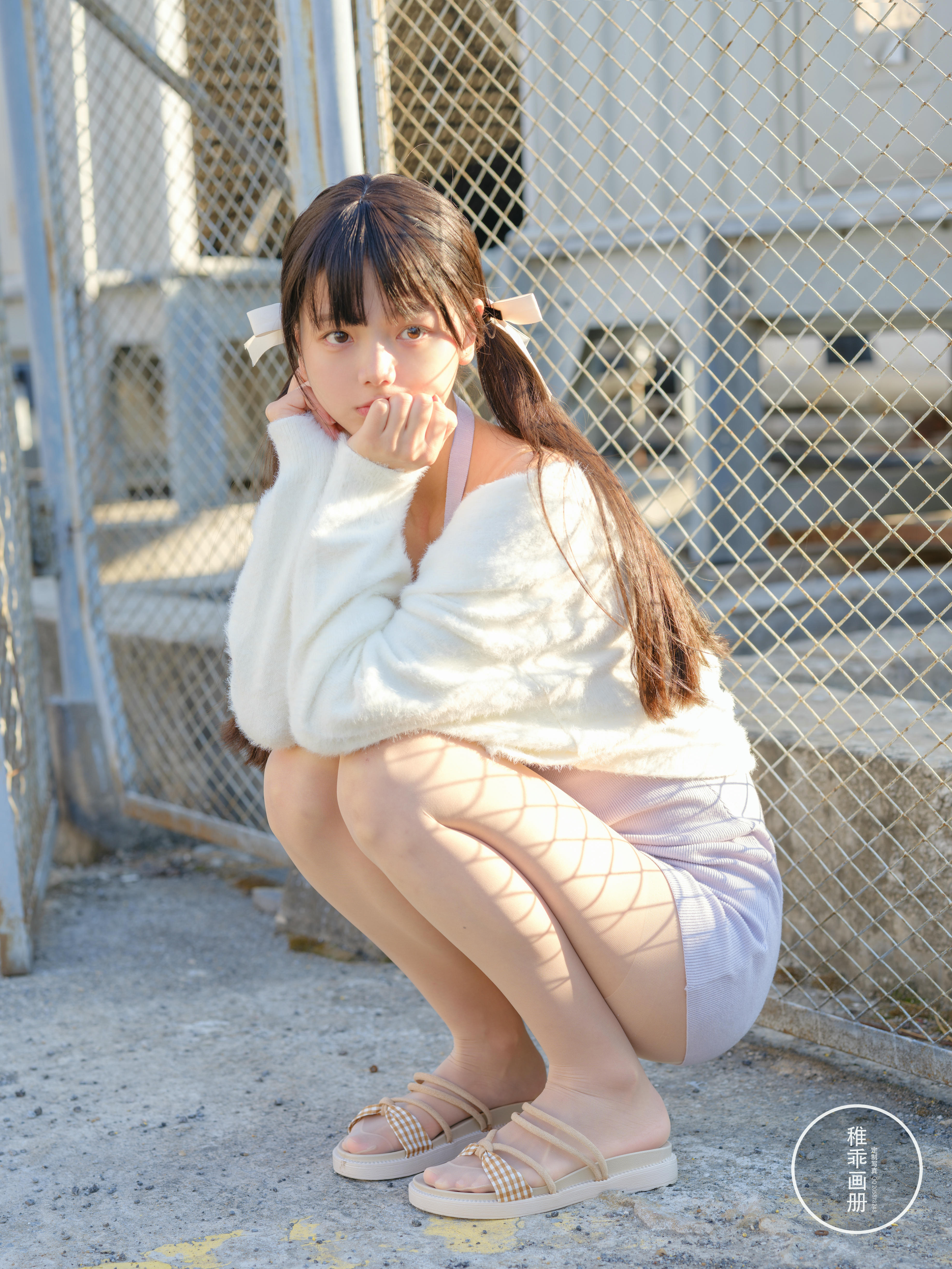 稚乖画册 NO.016 晴空05 夜夜 天台停车场肉丝 [83P1V 4.68GB]_第2集