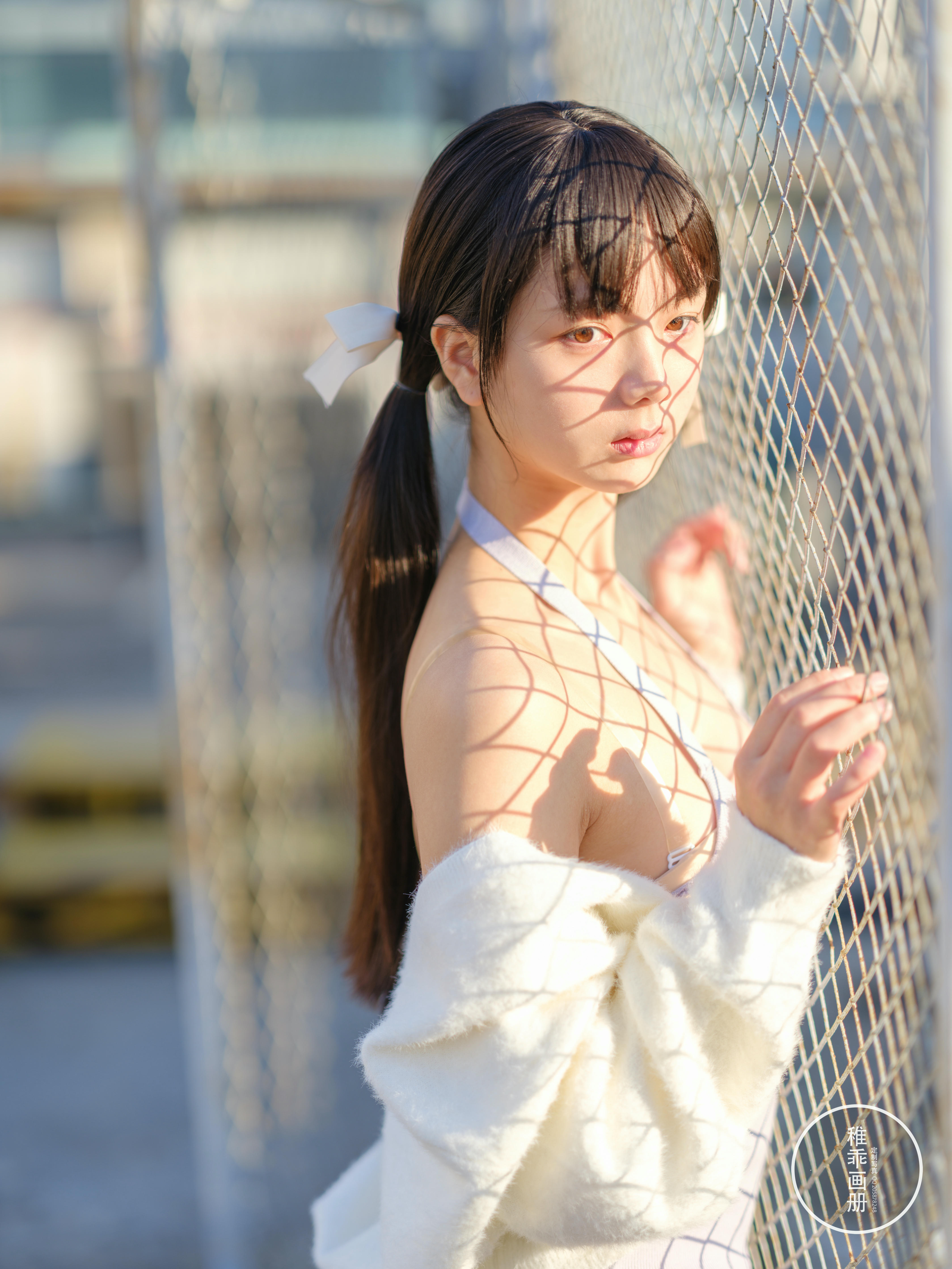 稚乖画册 NO.016 晴空05 夜夜 天台停车场肉丝 [83P1V 4.68GB]_第2集