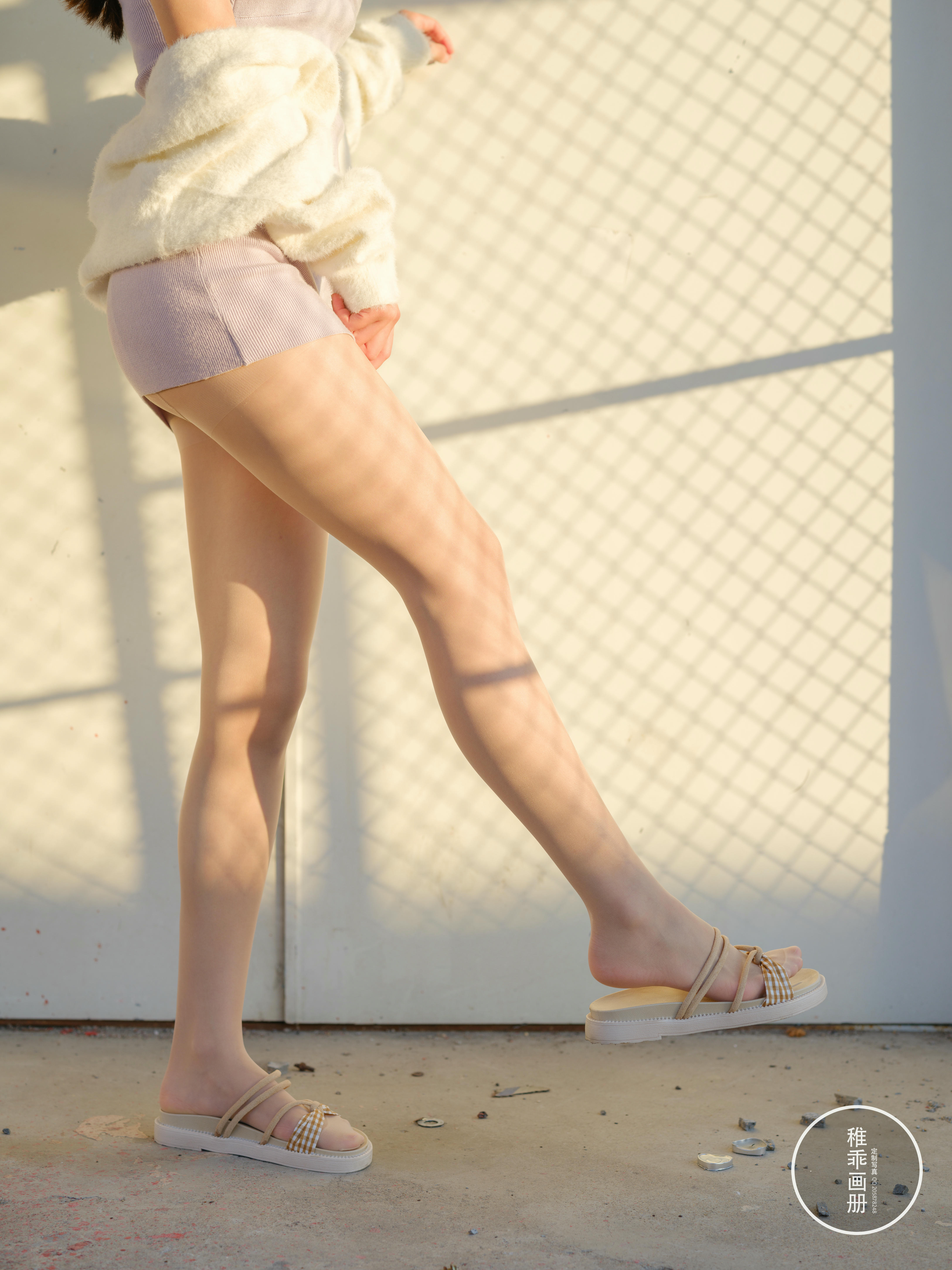 稚乖画册 NO.016 晴空05 夜夜 天台停车场肉丝 [83P1V 4.68GB]_第3集