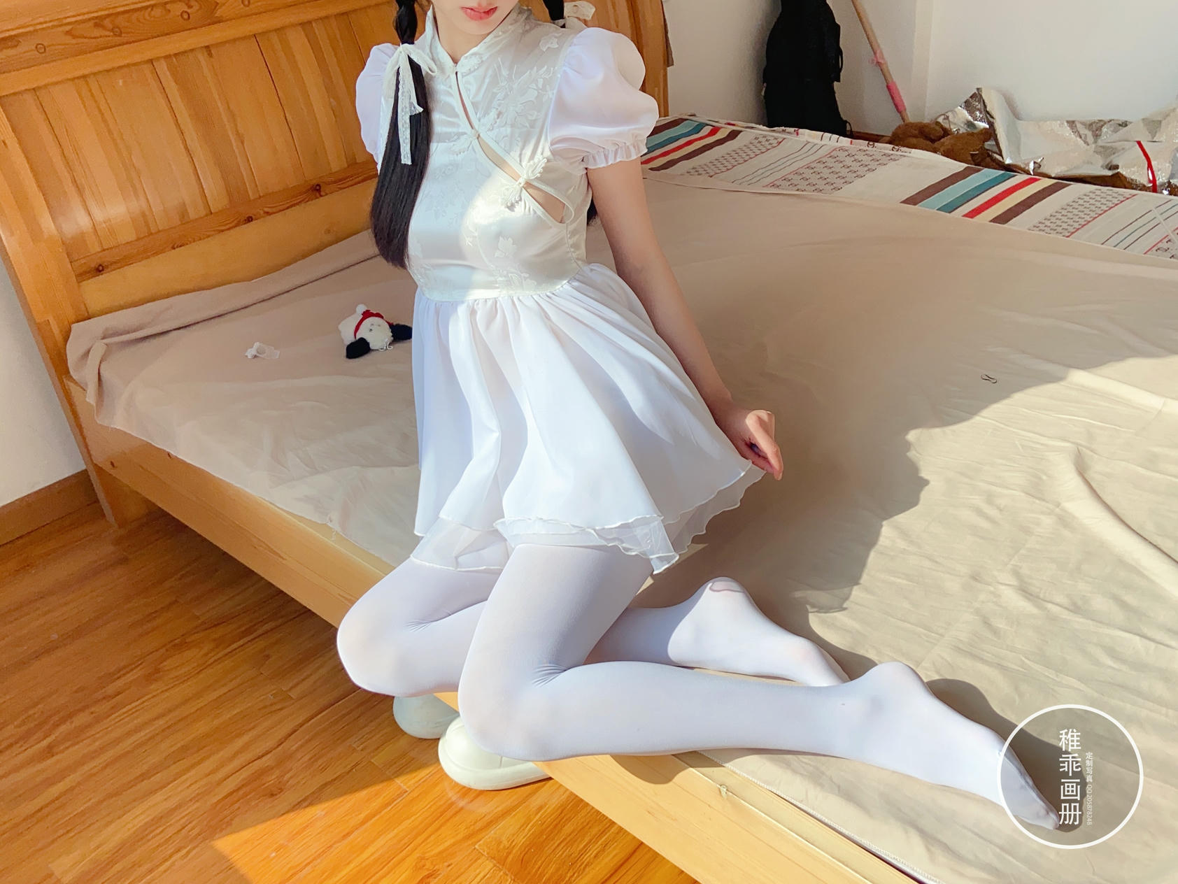 稚乖画册 NO.017 夜夜 嬉戏 80d白丝 [74P1V-368MB]_第1集