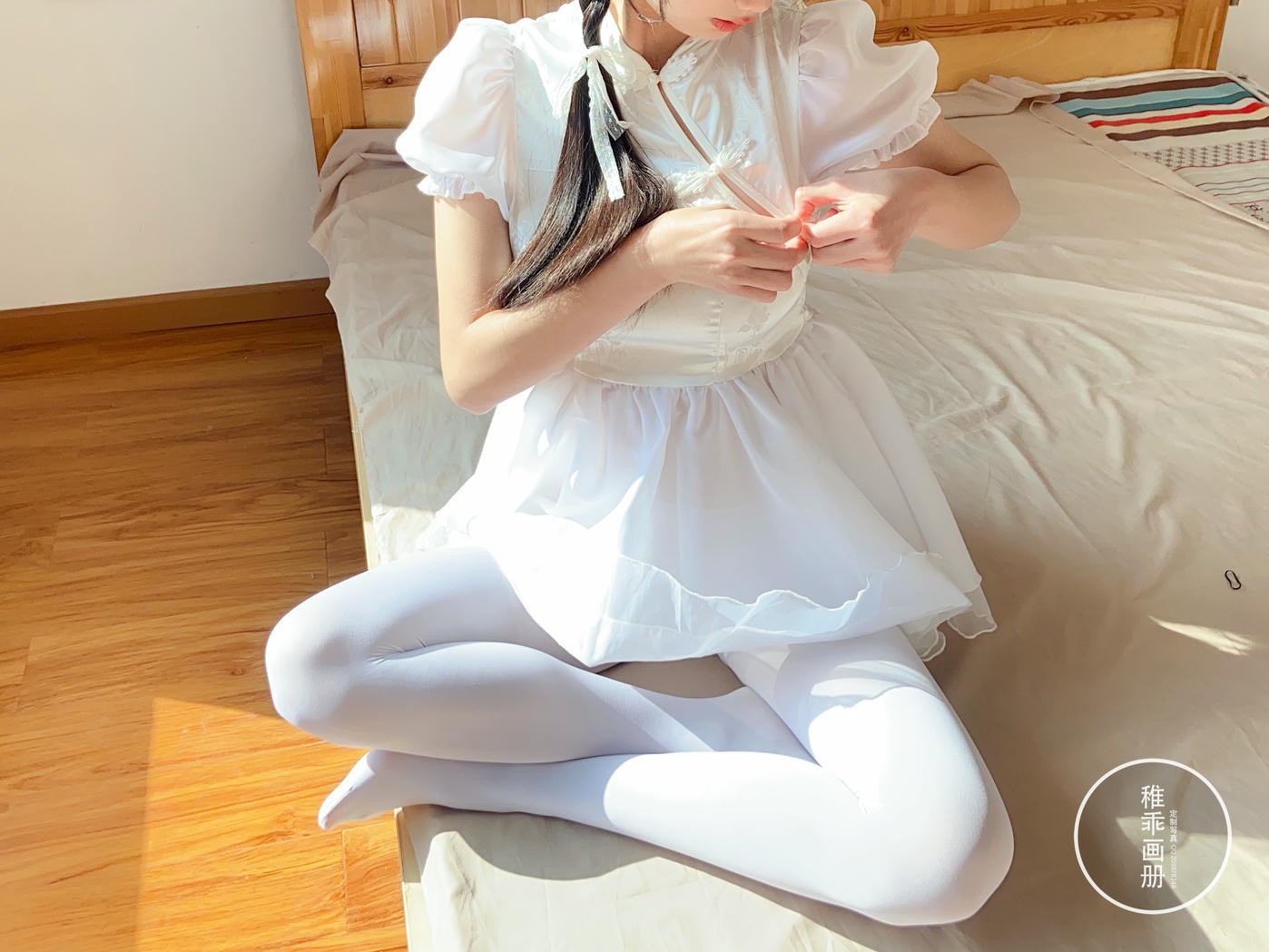 稚乖画册 NO.017 夜夜 嬉戏 80d白丝 [74P1V-368MB]_第2集