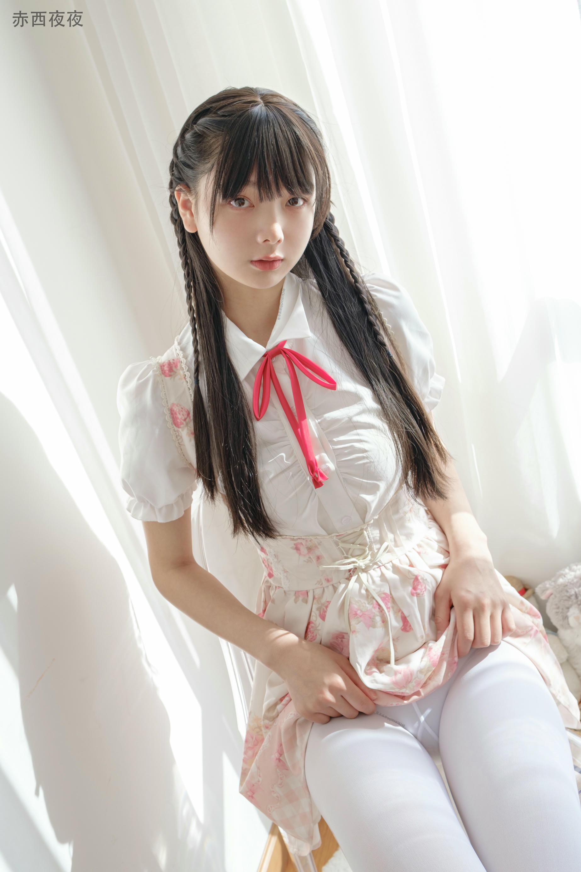 稚乖画册 NO.018 晴空 07 夜夜 白丝JK 一亿像素 [81P1V-3.22GB]_第1集