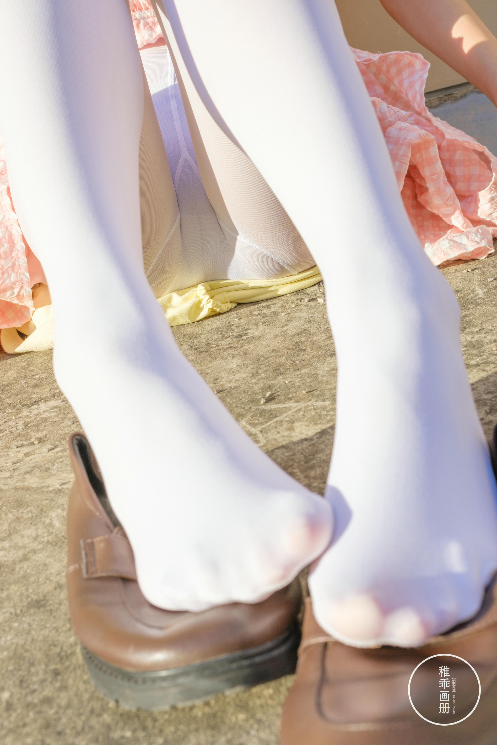 稚乖画册 NO.019 晴空 06 夜夜 天台粉裙 [82P-0.98GB]_第2集