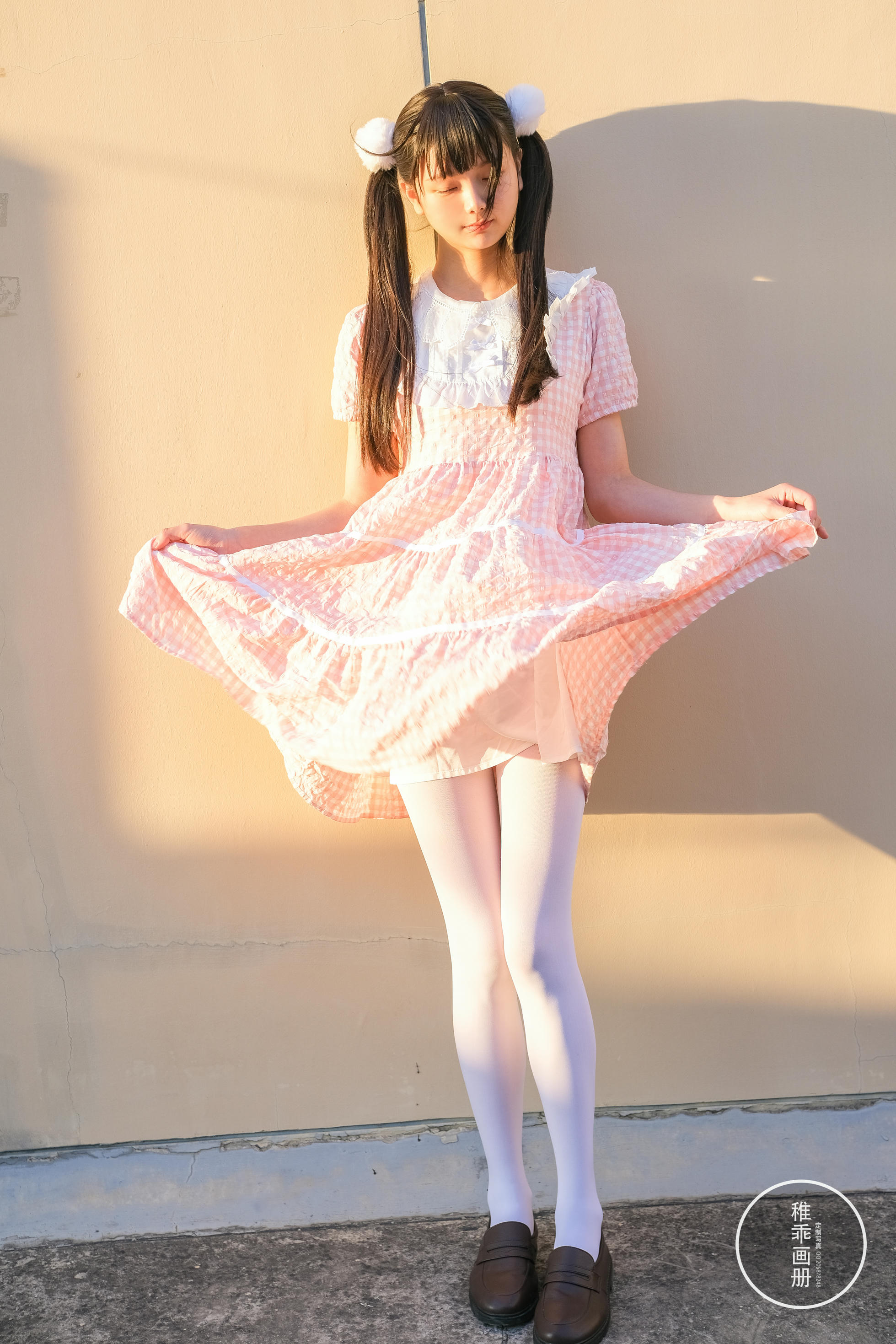 稚乖画册 NO.019 晴空 06 夜夜 天台粉裙 [82P-0.98GB]_第4集